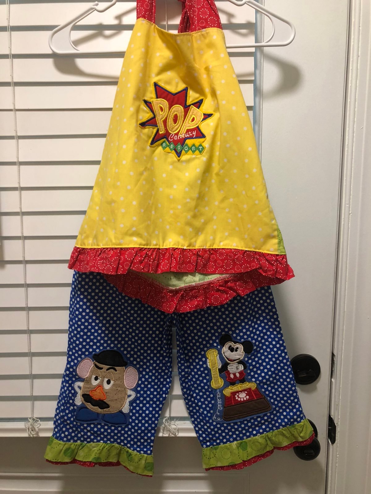 Disney World Pop Century girls 6x outfit