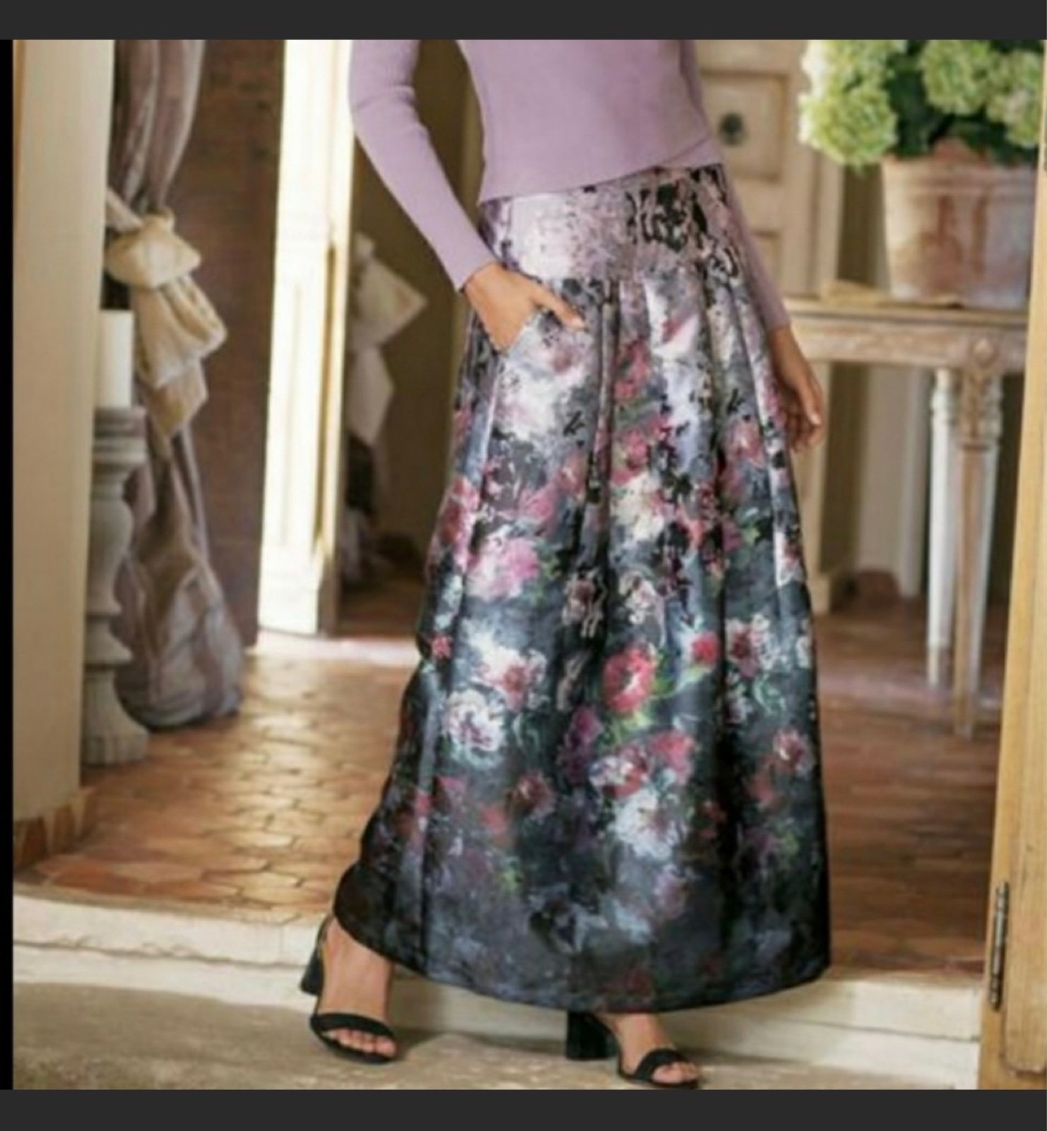 Soft surroundings skirt