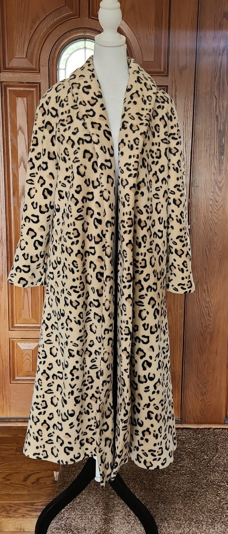 Leopard print vintage long coat with pockets