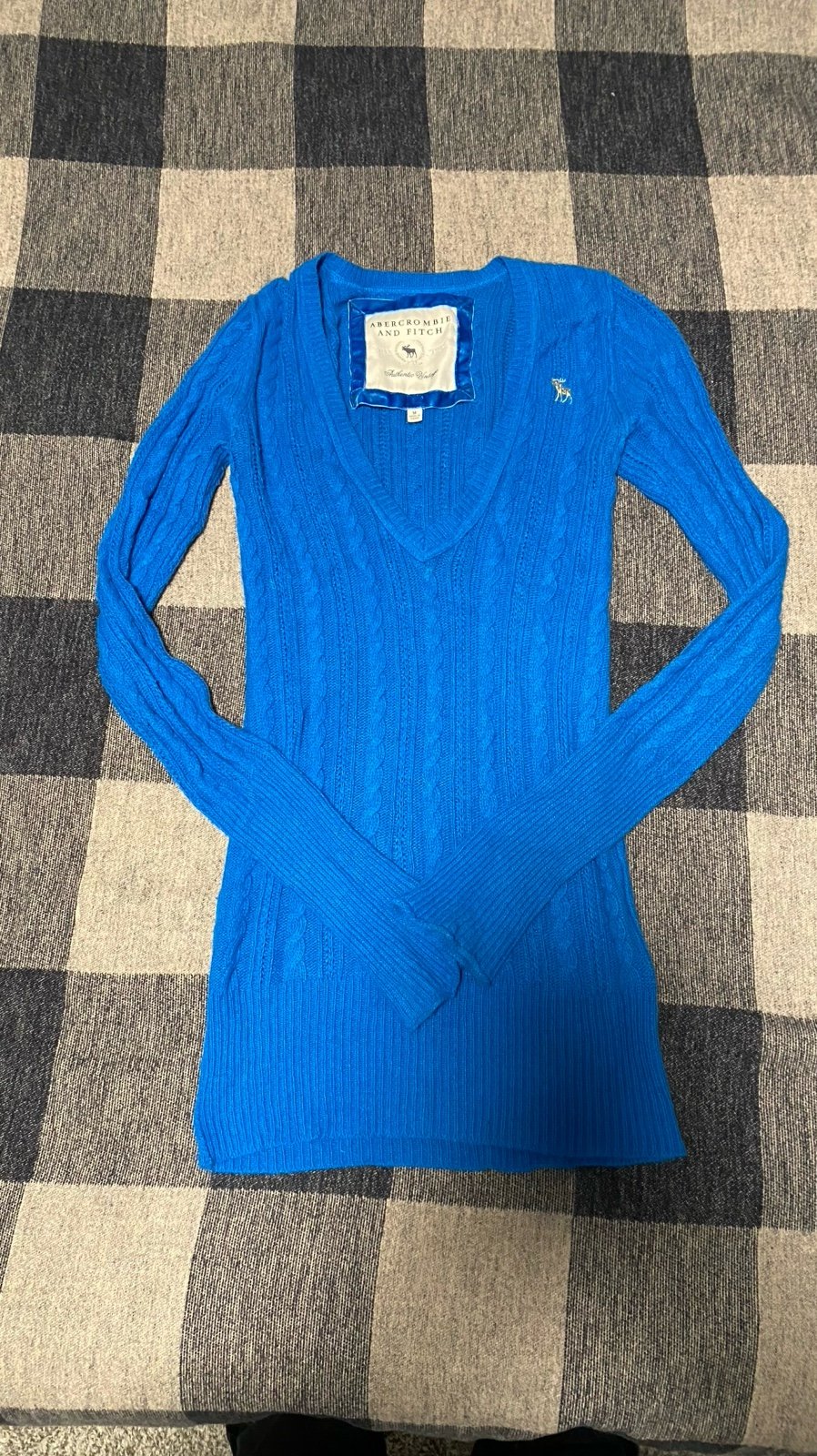Y2K, cobalt blue Abercrombie, and Fitch sweater