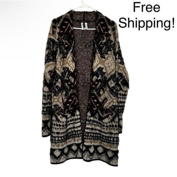 BCBG MAXAZRIA Aztec embellished duster open cardigan sz large fuzzy cozy fringe