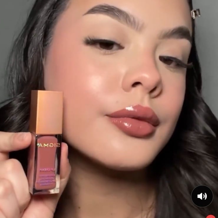 Sigma Beauty Dusty Rose - Deep dusty rose creamy sheen LIP CREAM