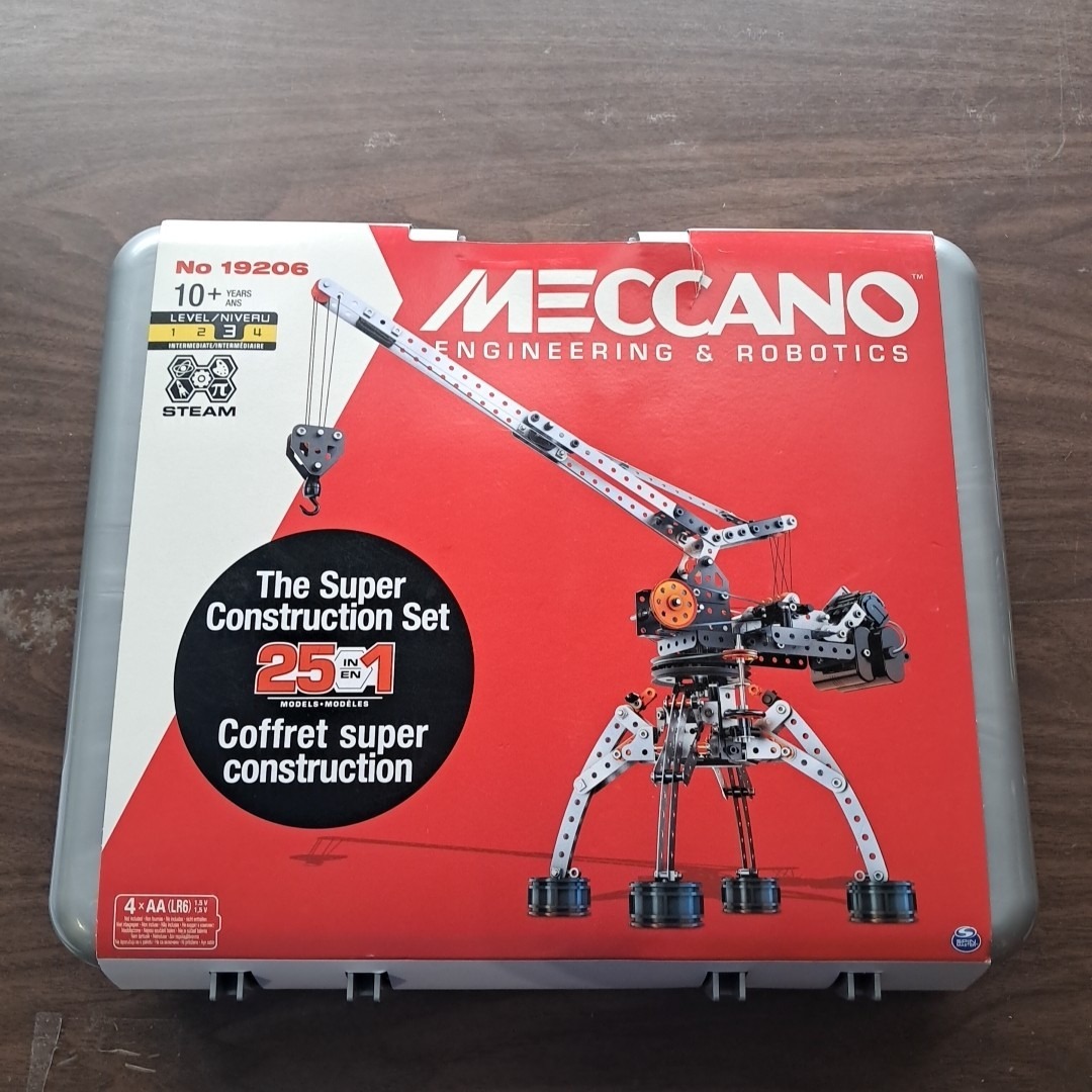 Erector by Meccano Super Construction 25-In-1 Motorized Building Set, Steam E...