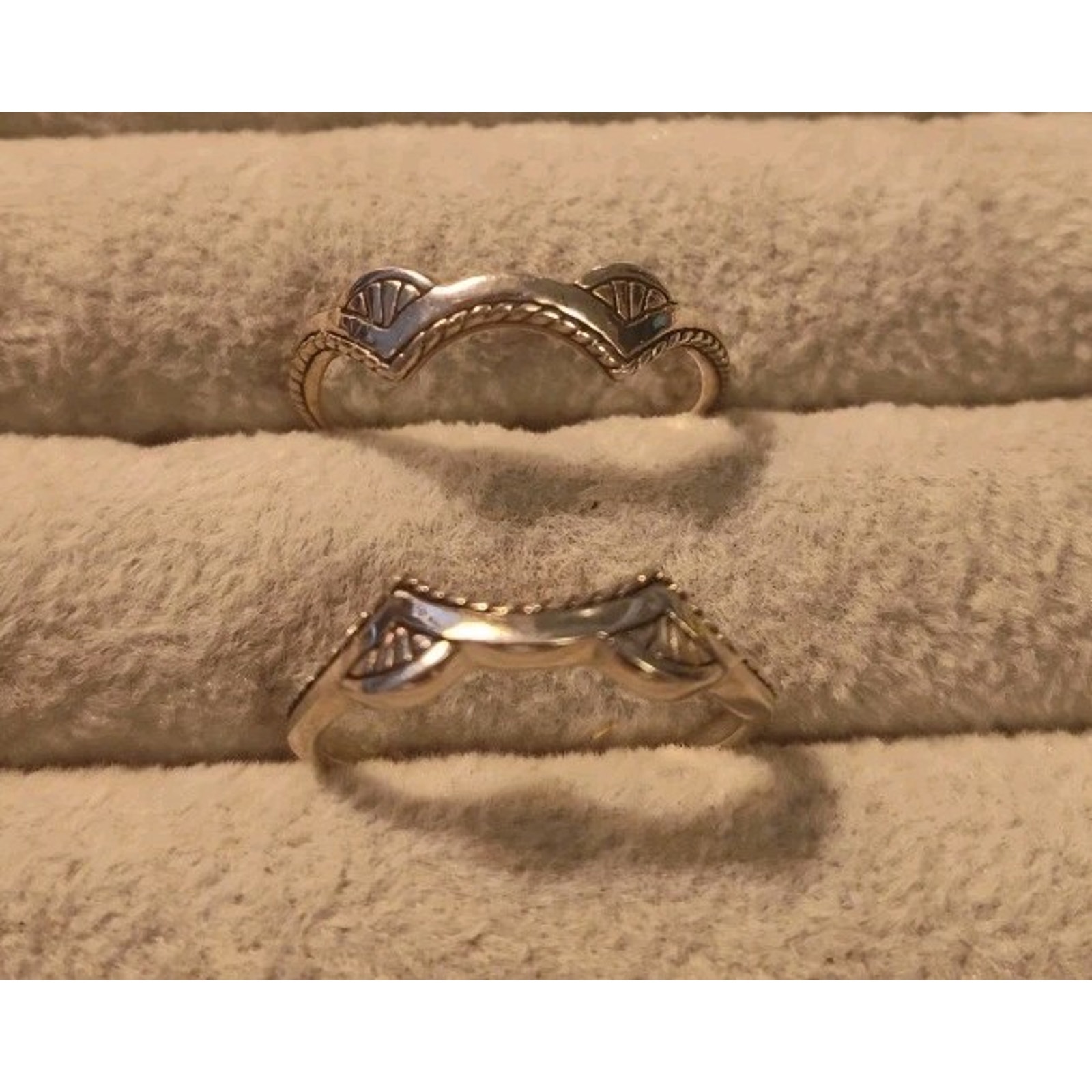 Shube Sterling Silver Geometric Design Band Ring 925 Size 10 (2) Ring Guards 5gr