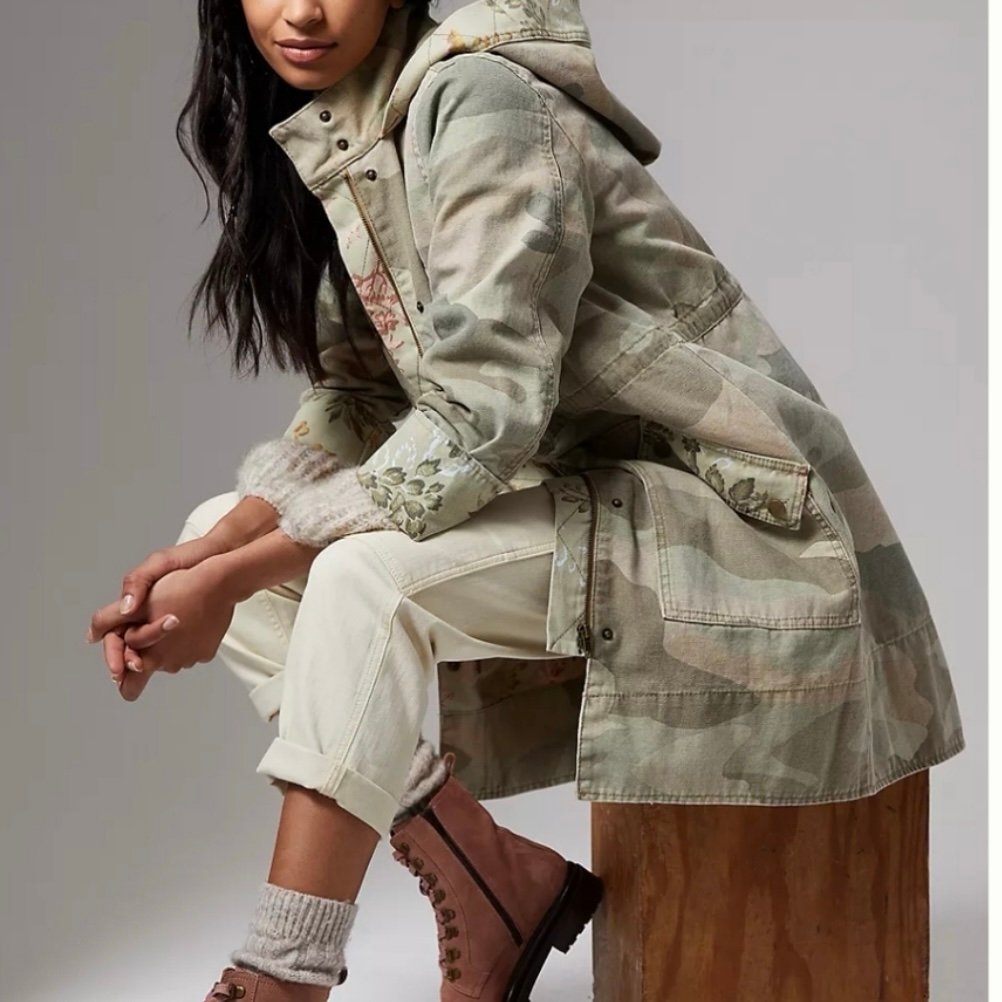 Anthropologie pilcro mason camo utility jacket
