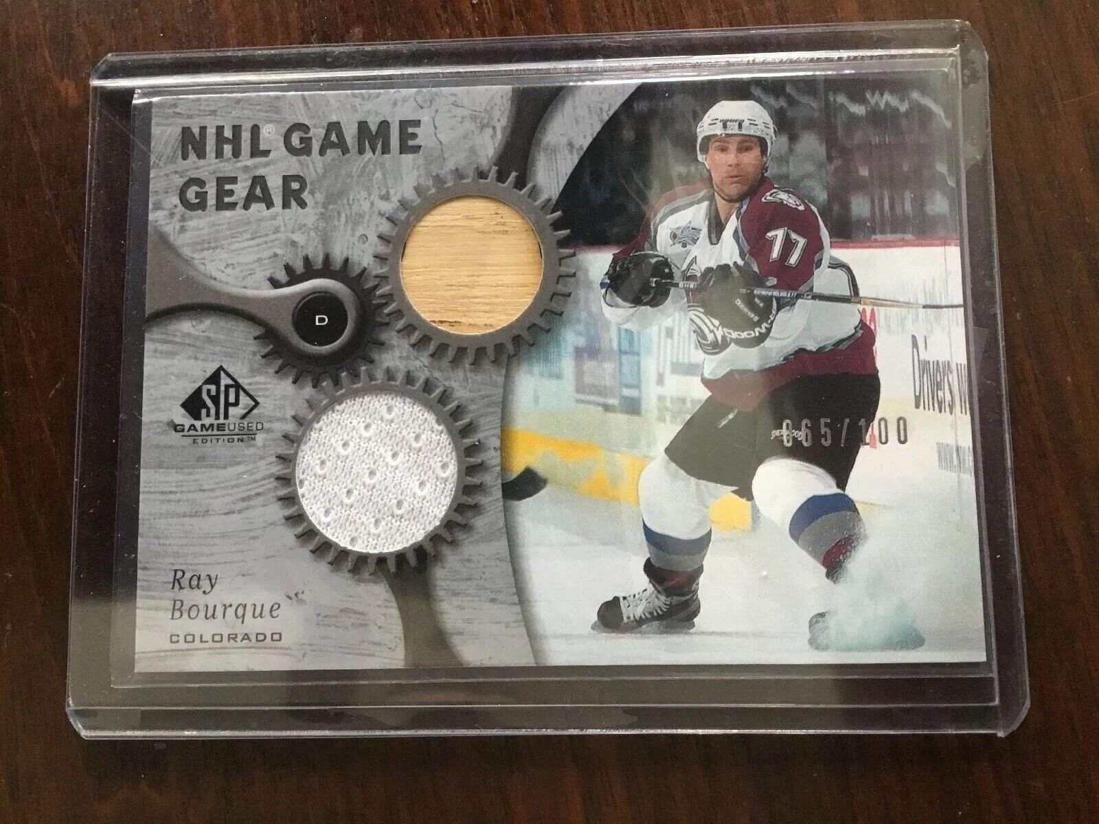 2005/2006 Sp Game Used Edition Ray Bourque NHL Game Gear Duel Relic GG-BO /100