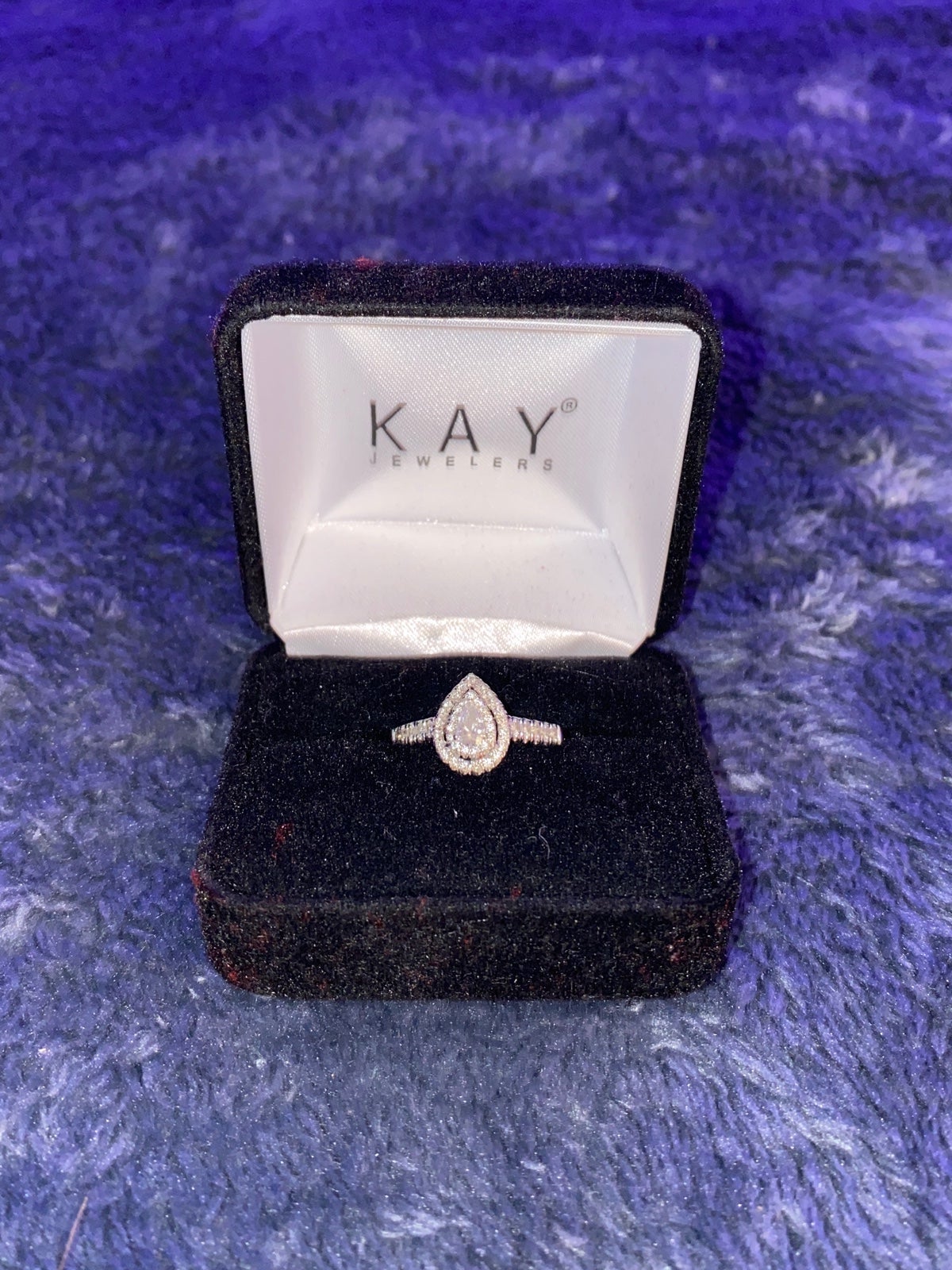 Kay Jewelers Engagement Ring sz 8