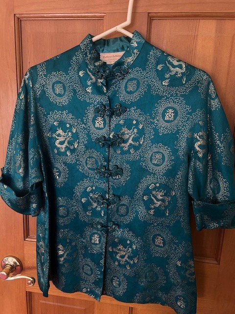This Mid-Century Modern hand-stitched silkJapanese 1950s with original label