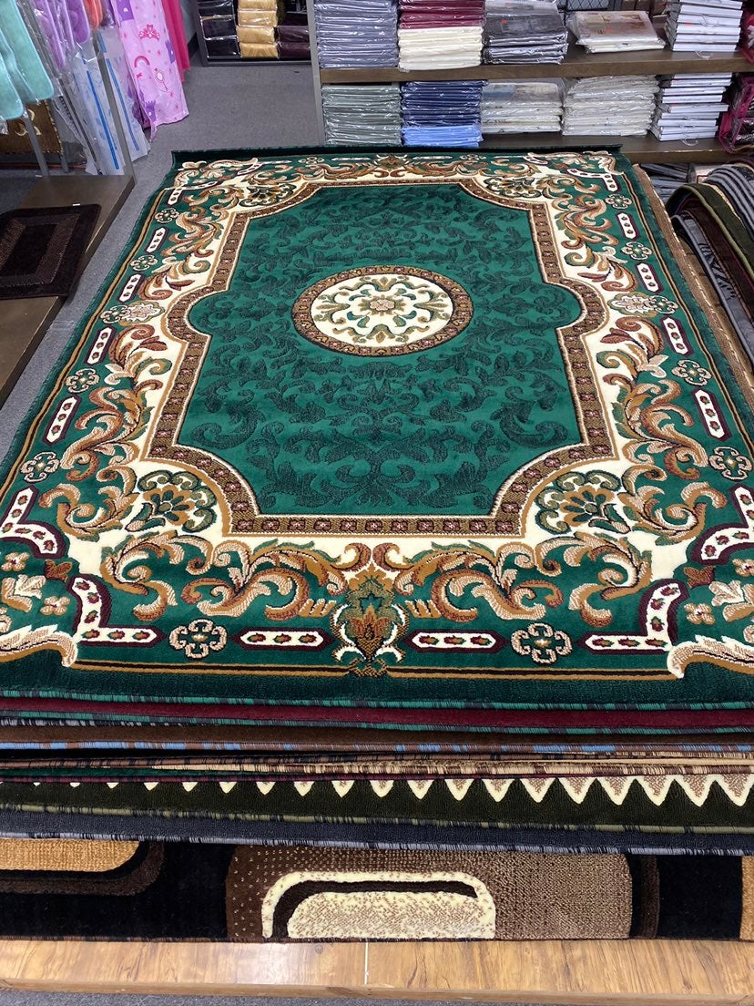 Area rug brand new 5x7 foot