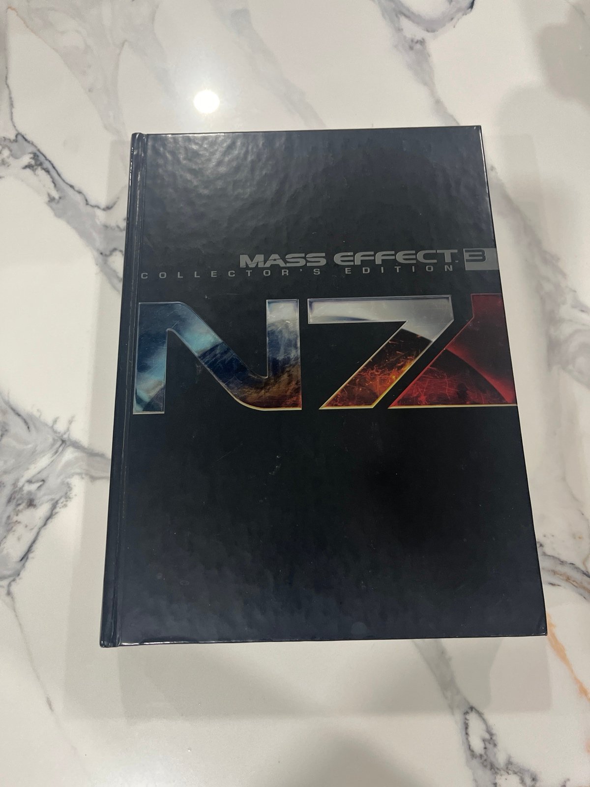 Mass Effect 3 N7 Official Collector's Edition Game Guide Hardcover Book Bioware