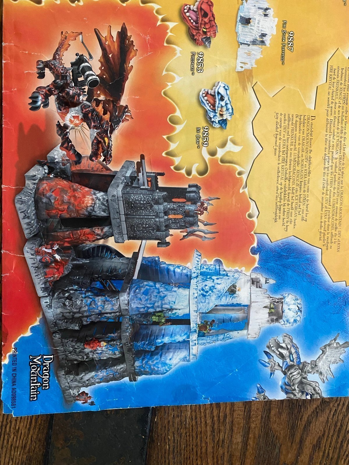 Mega Bloks: Dragon Mountain 9858 Fire and Ice Dragons - detail