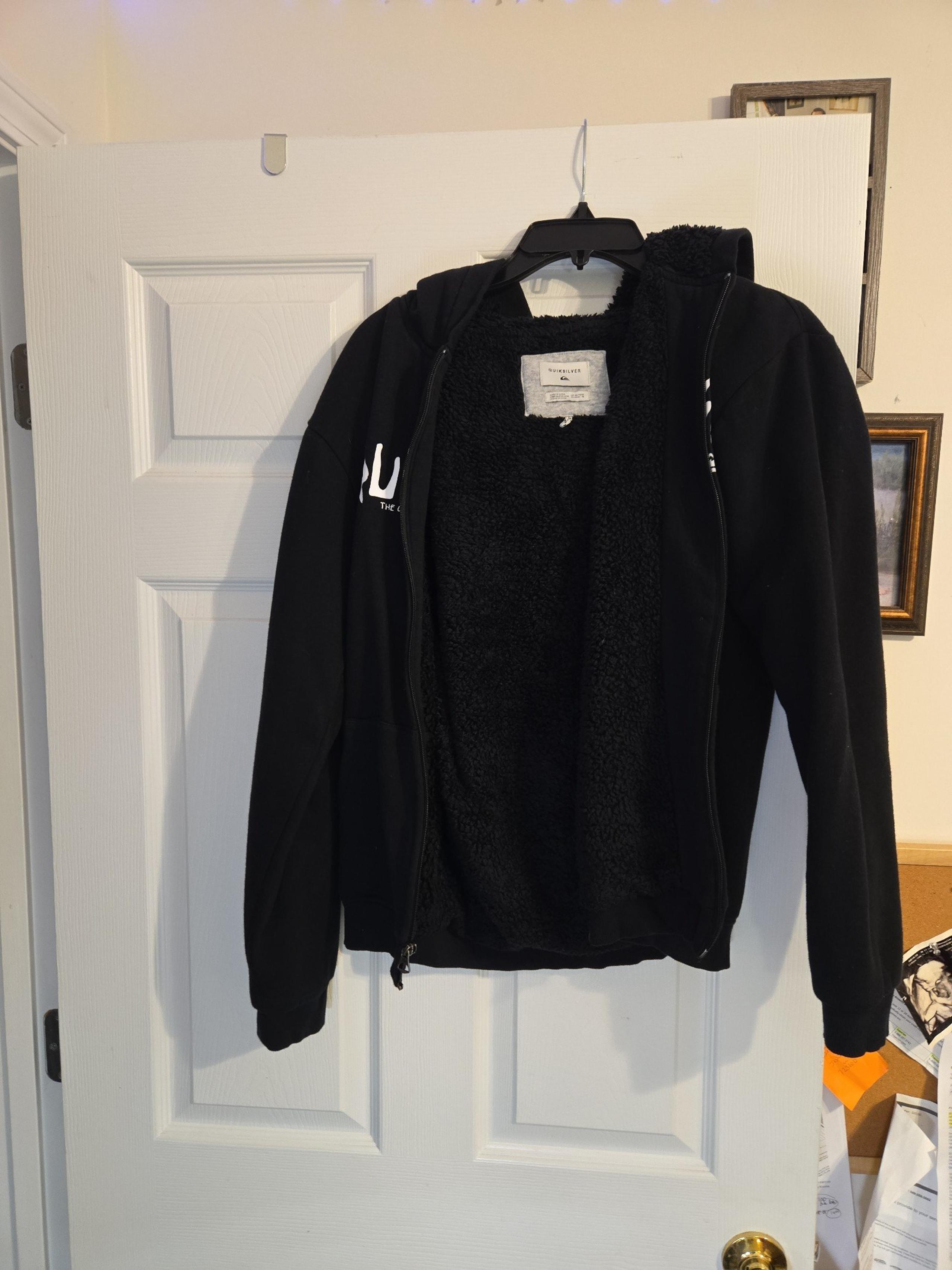 QuikSilver Hoodie Young Mens