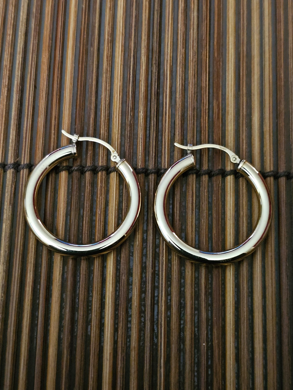 14k Yellow Gold Hoop Earrings