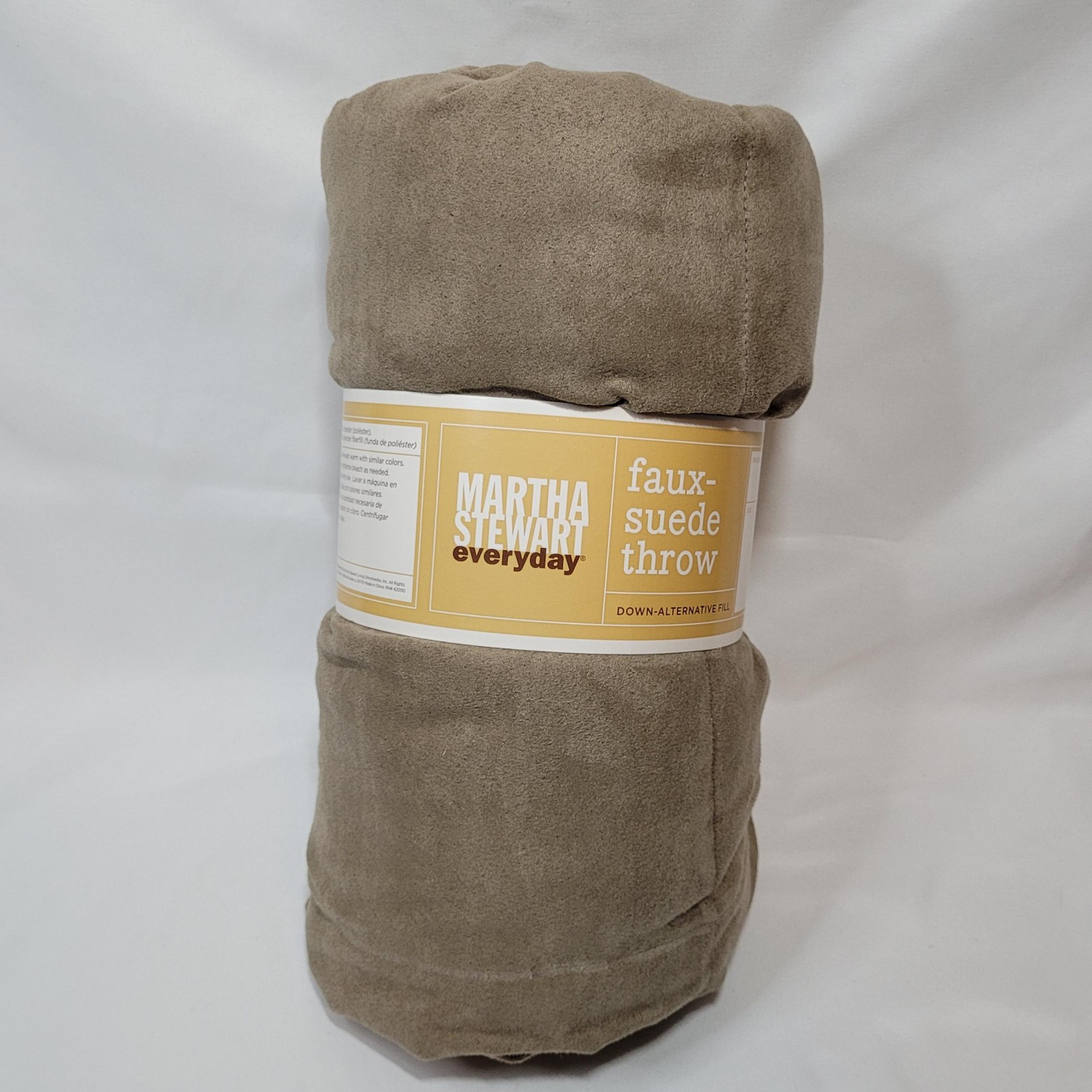 Martha Stewart Faux Suede Throw 50"x60" With Down Alternative Fill 2007 K-Mart