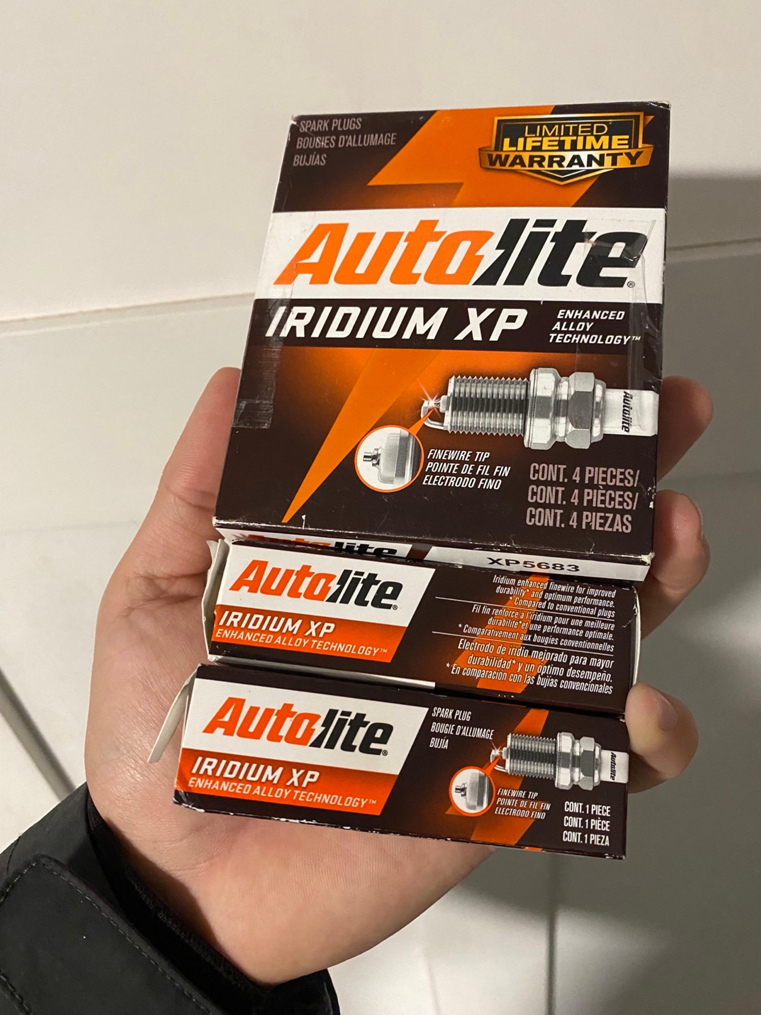 Autolite spark plugs XP5683 Iridium