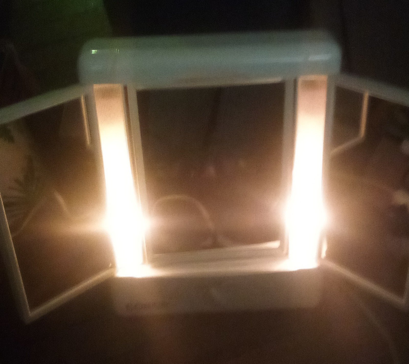 Conair electric makeup mirror