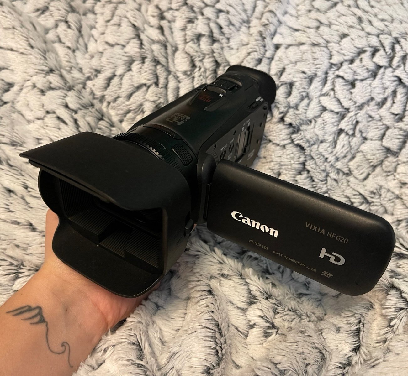 Canon VIXIA HF G20 Camcorder