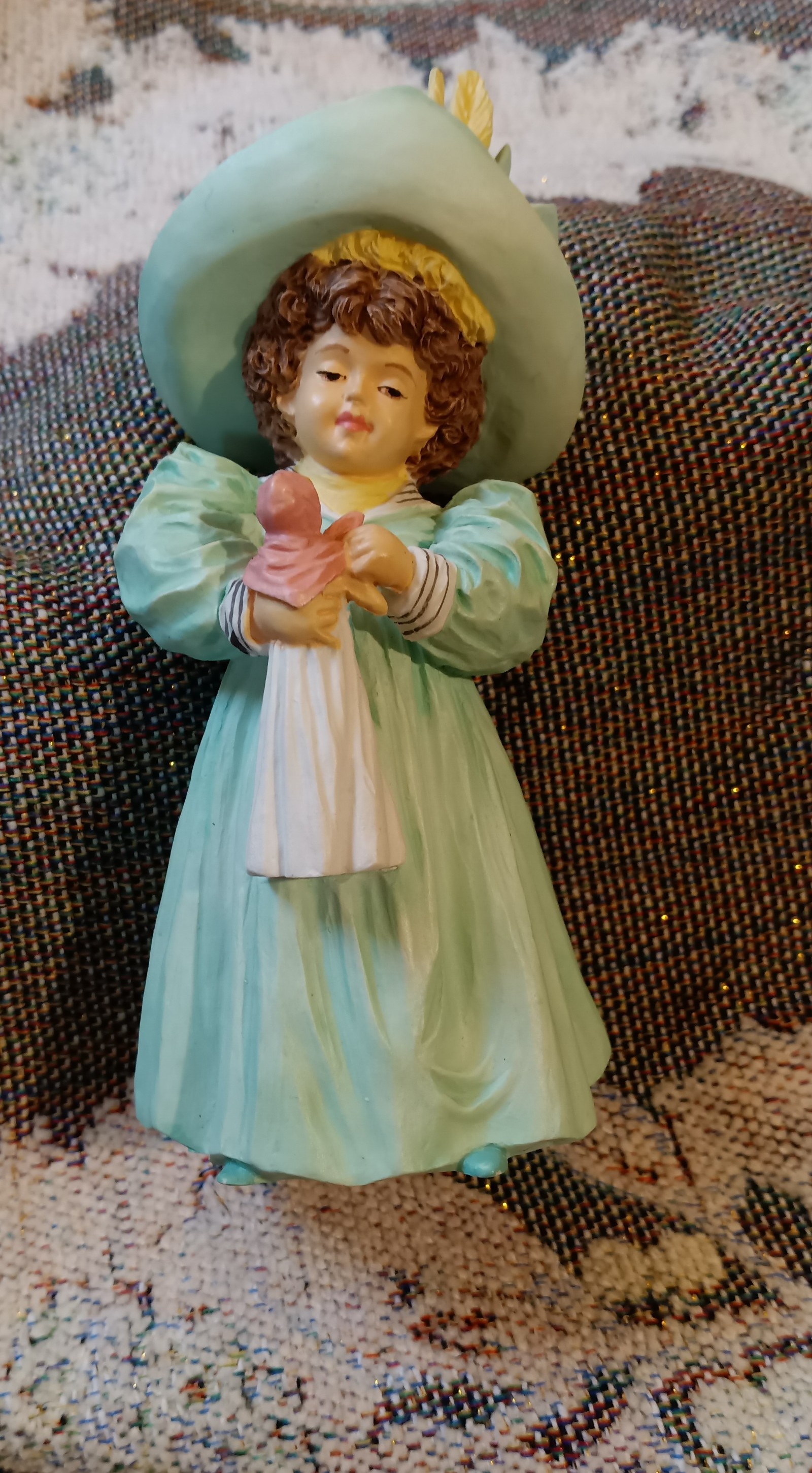 Vintage Figurine