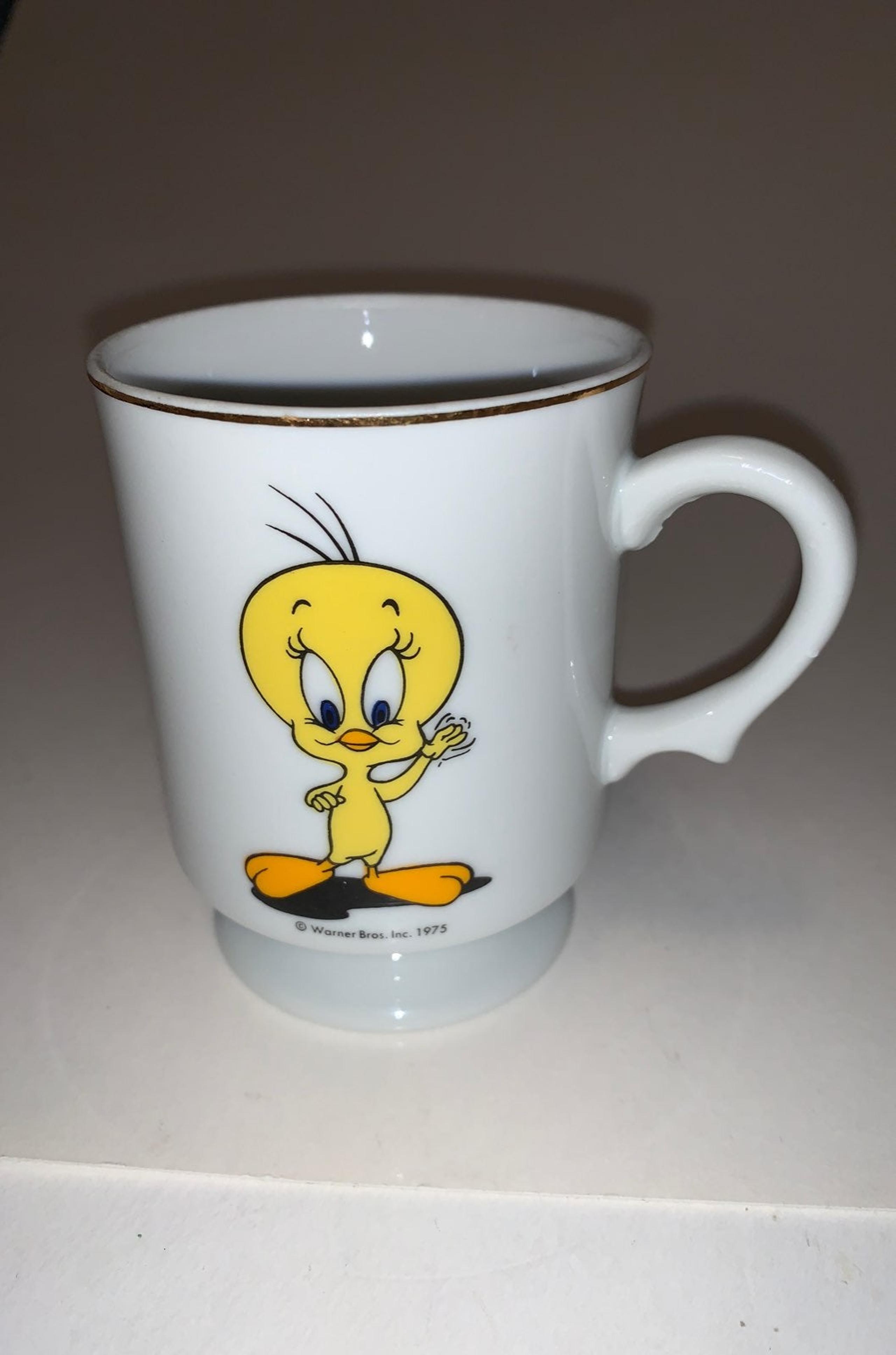 Vintage 1975 Tweety Bird Marriott's Mug