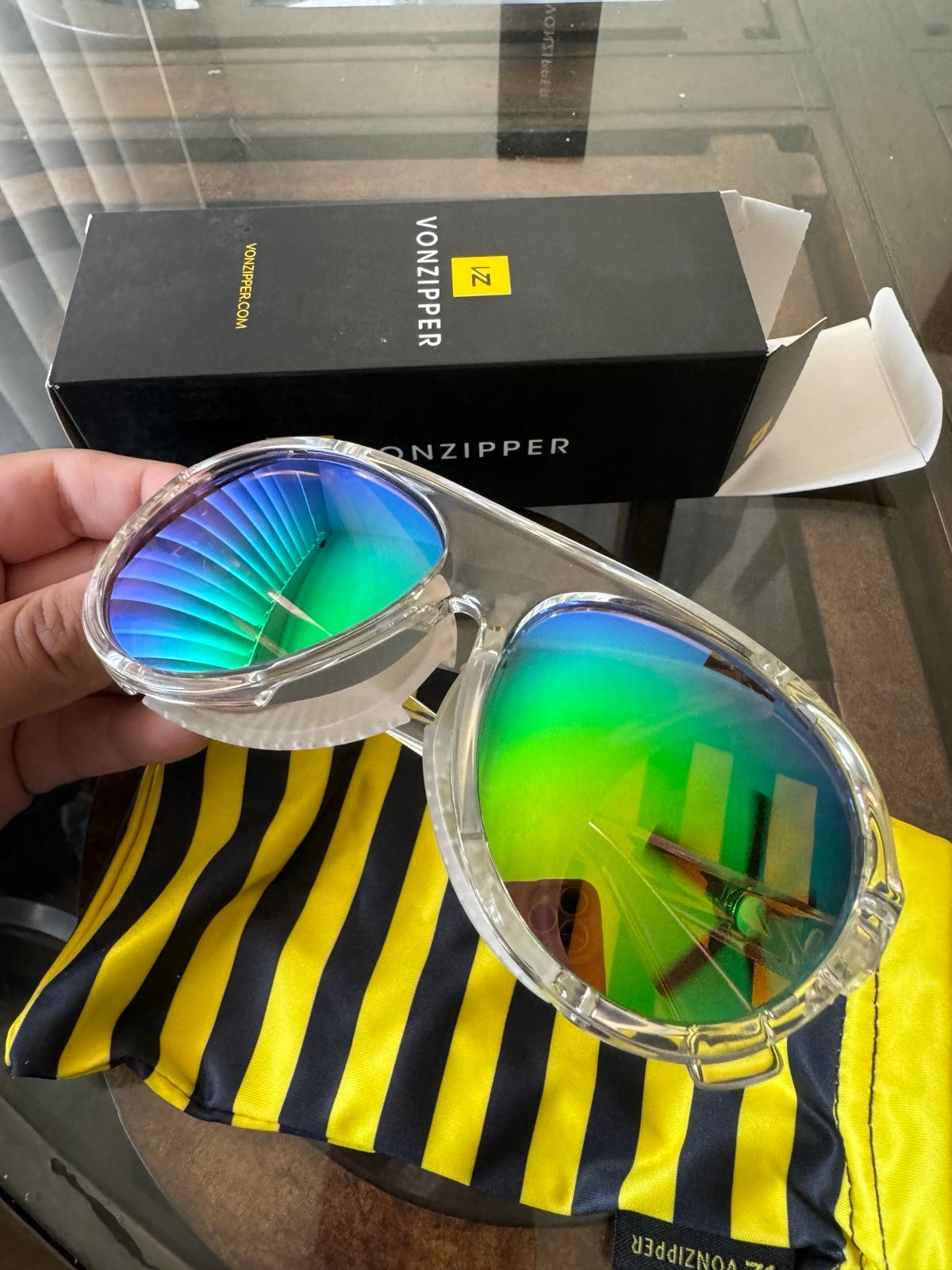 Vonzipper sunglasses Unisex Adult
