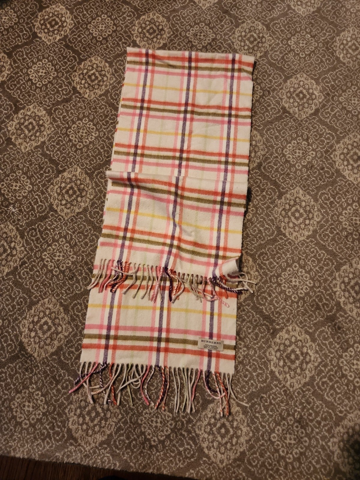 Burberry cashmere scarf