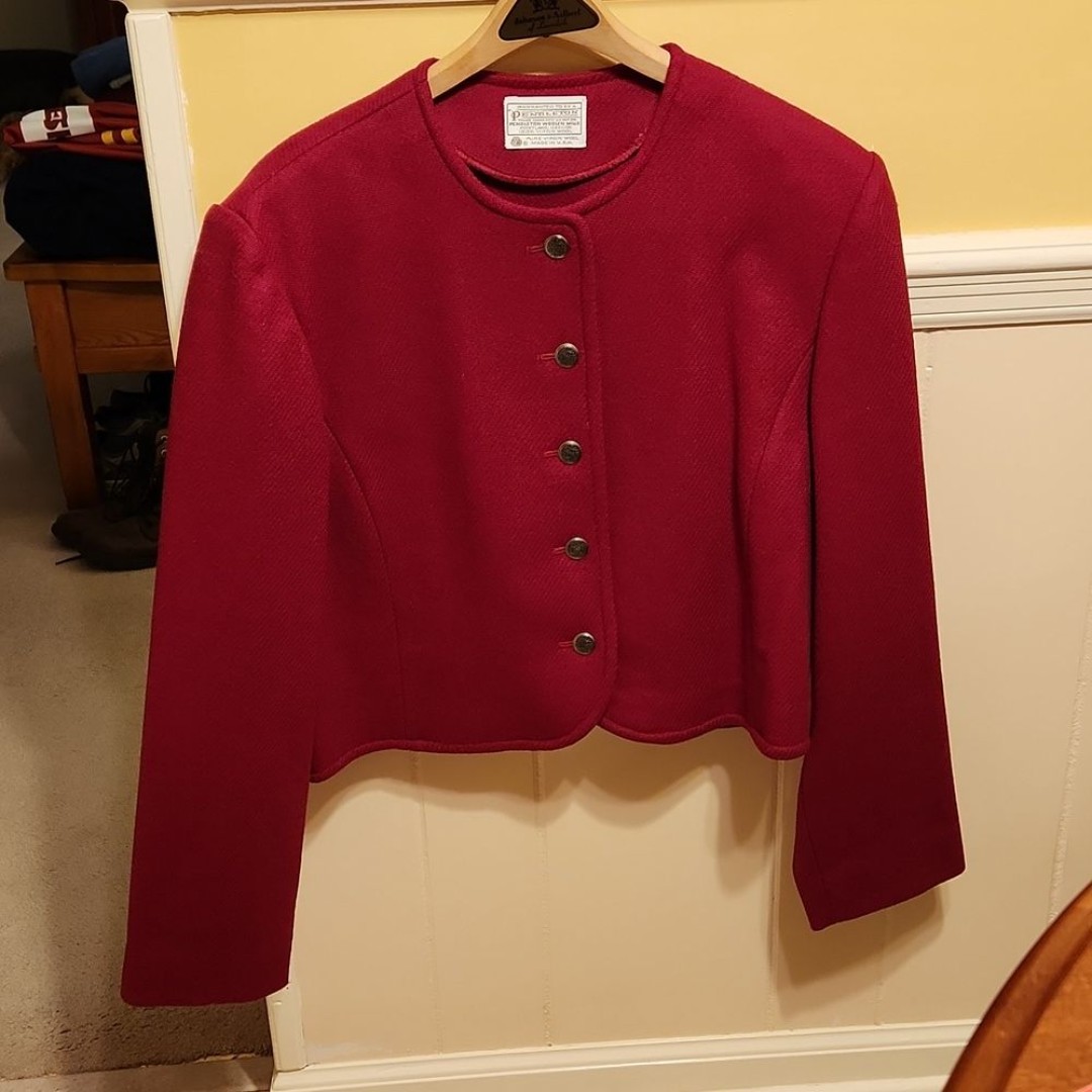 Pendleton Vintage 100% Virgin Wool Red Cropped Blazer Women's Size 14