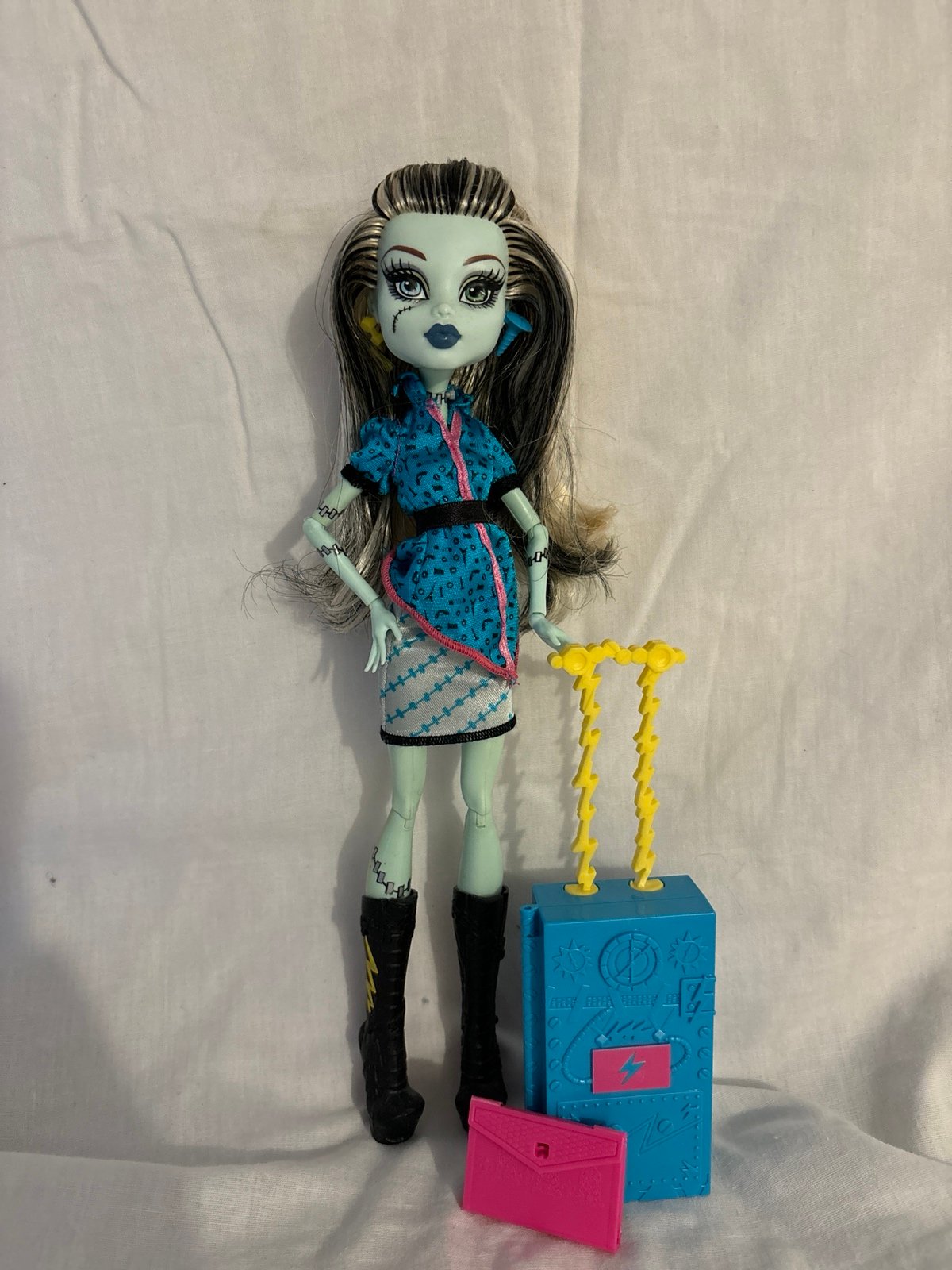 Monster High Frankie Stein “Scaris: City of Frights” Doll