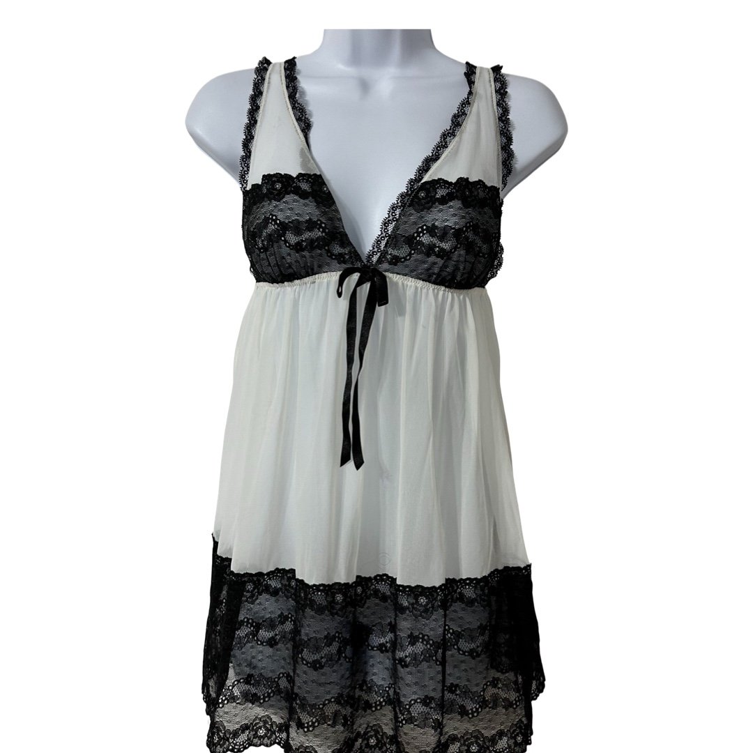 Victoria Secret vintage Lace teddy Large