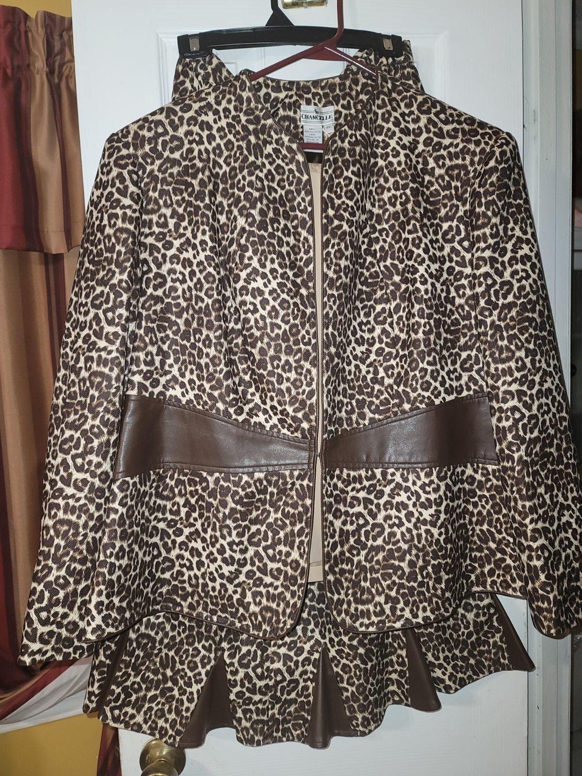 3 pc skirt suit.