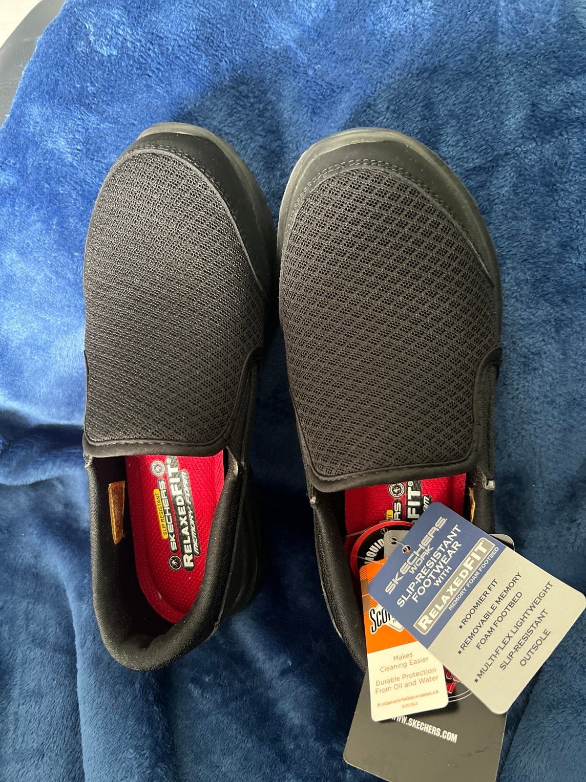 SKECHERS slip ins