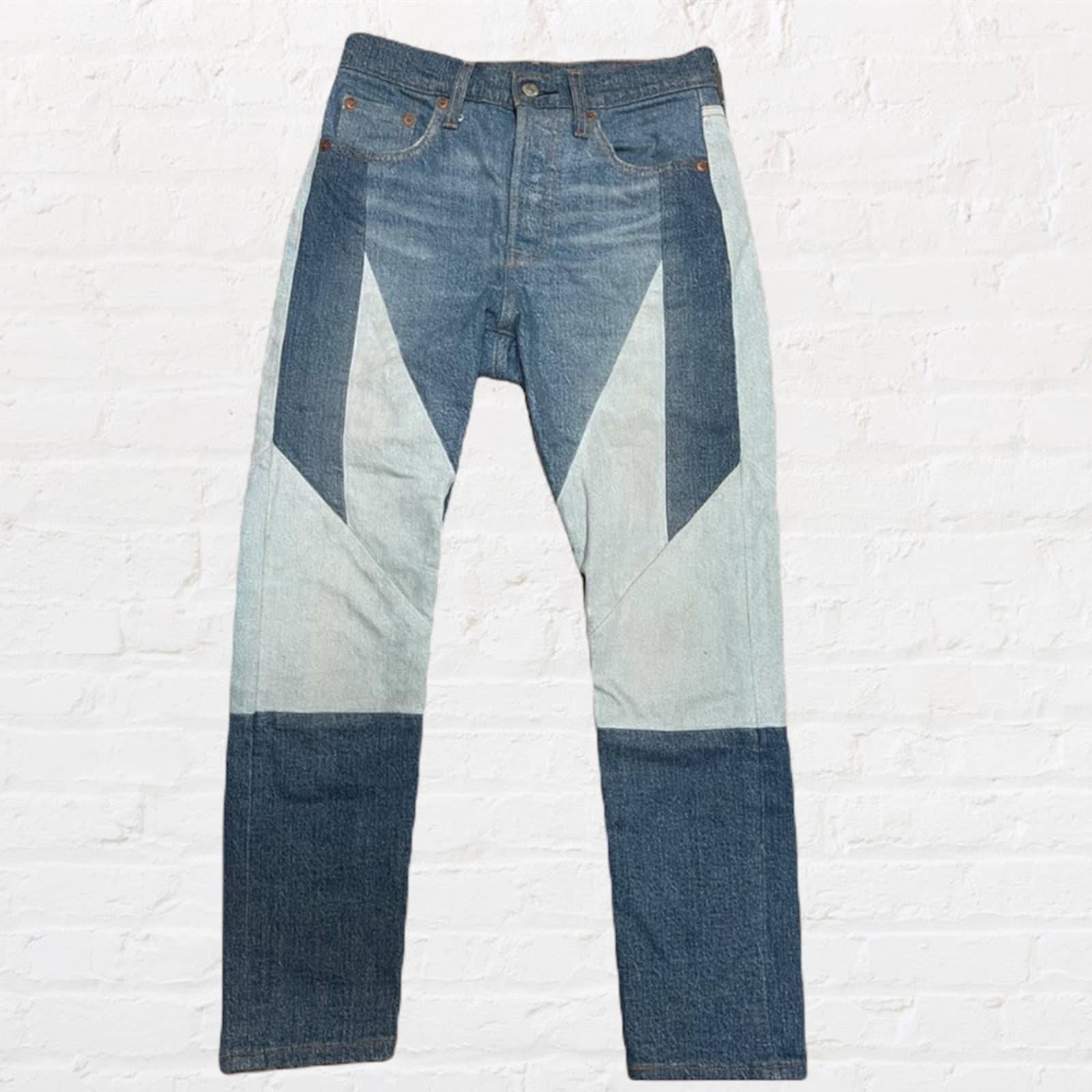 Levi’s 501 Patches Button fly slim straight Jeans 25