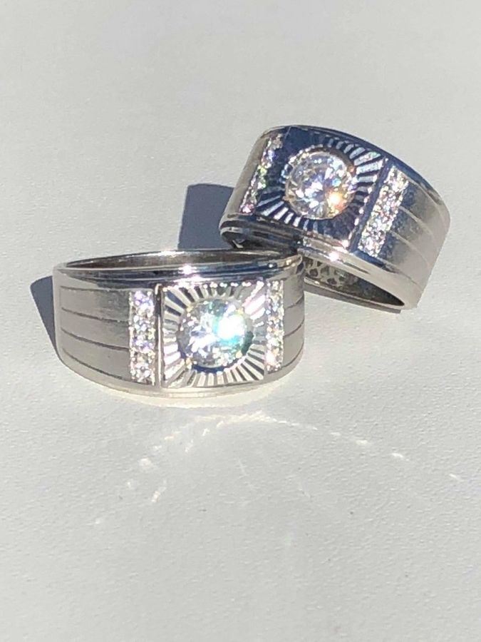 925 SILVER ICED OUT PINKY RING Size 10