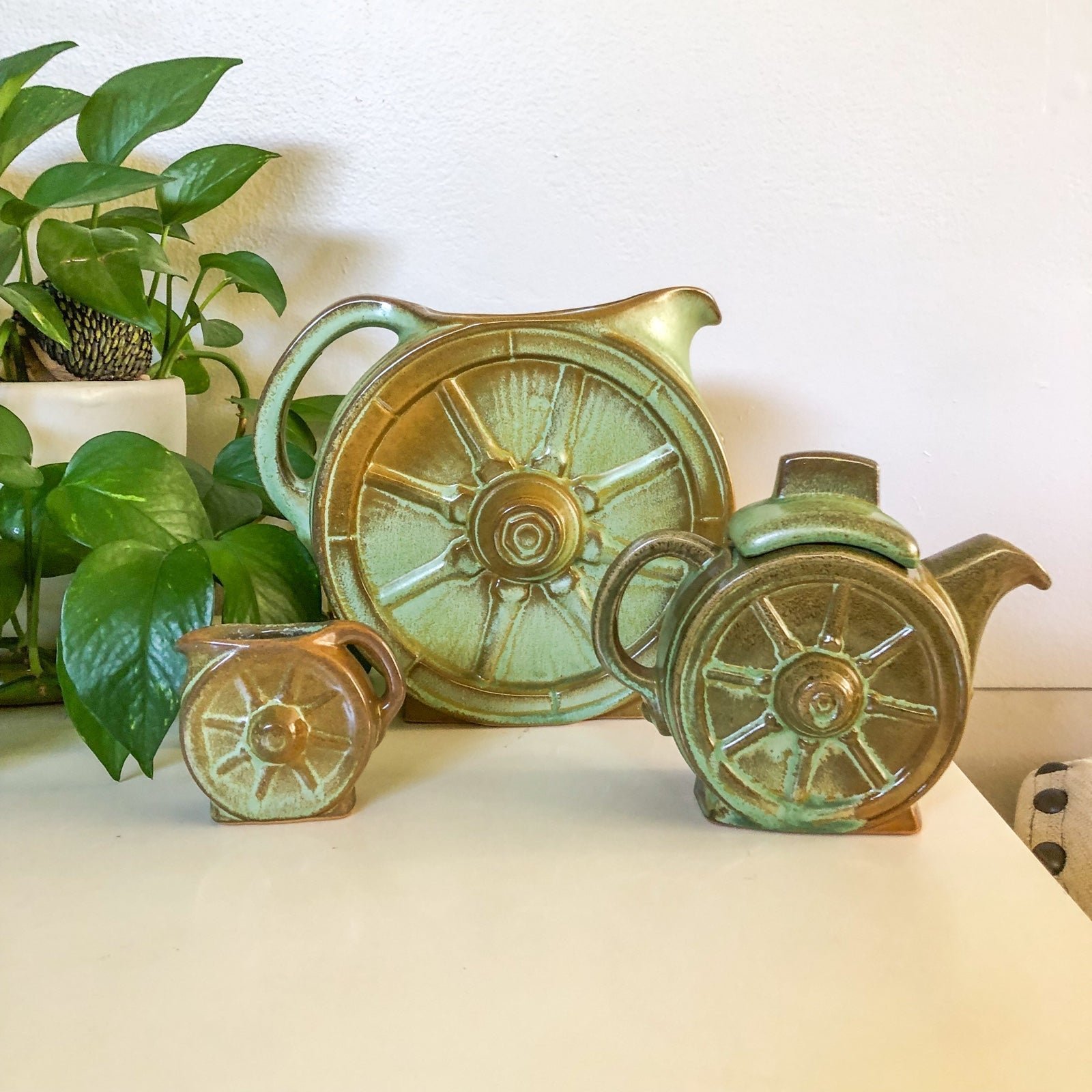 Frankoma Wagon Wheel Set in Prairie Green
