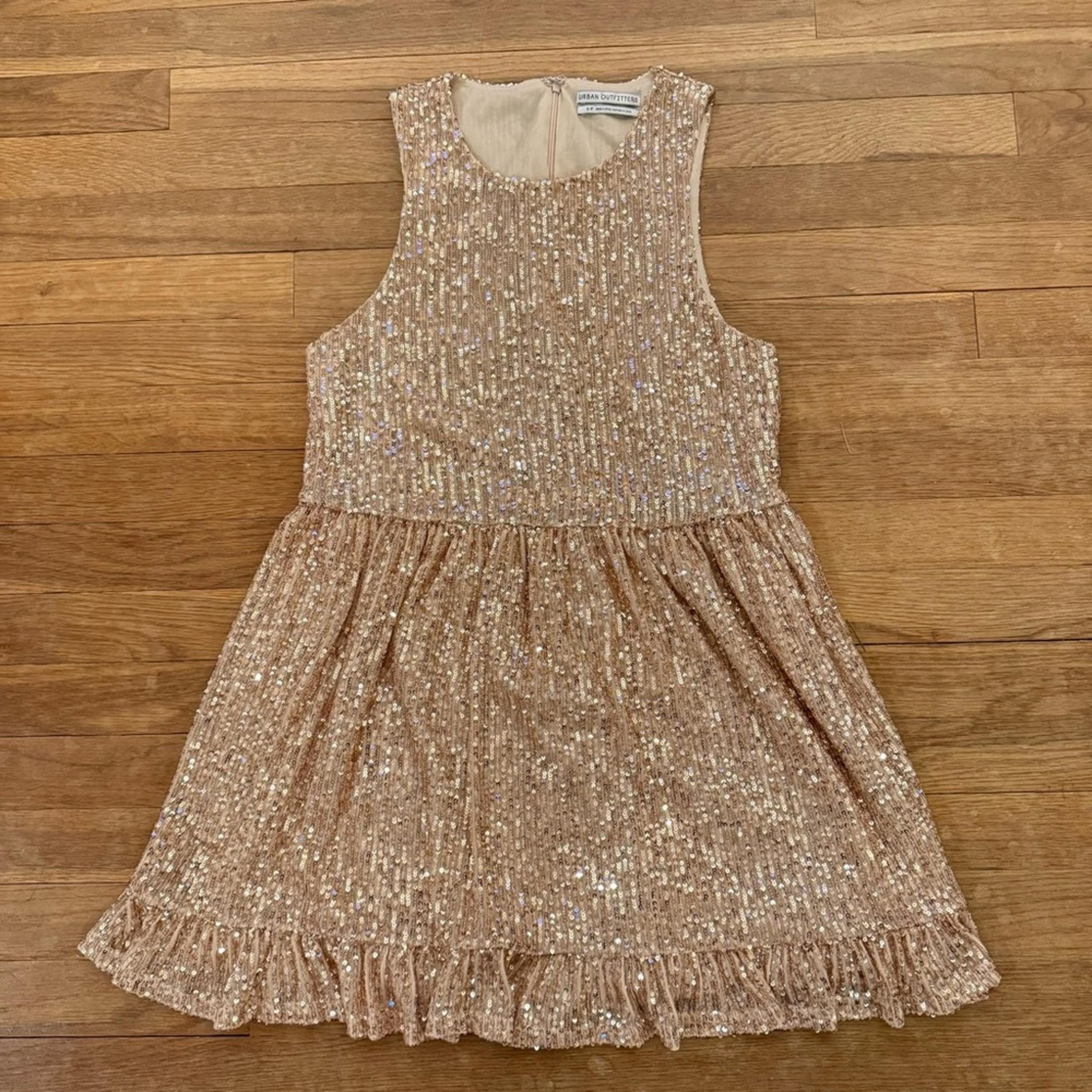 Urban Outfitters gold sequin sleeveless a-line mini party dress size small
 b41