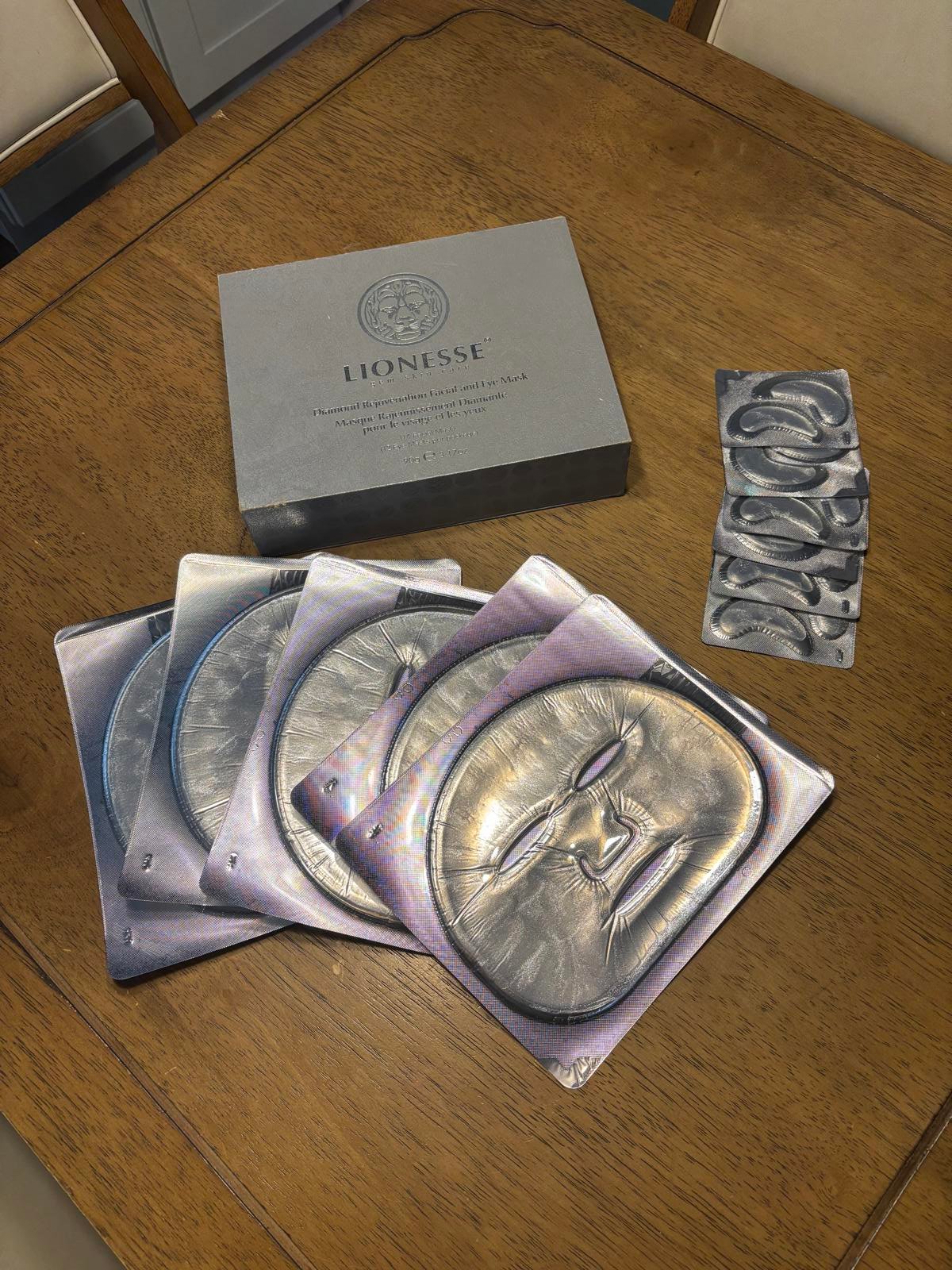 Lionesse Diamond Rejuvenation Facial and Eye Mask