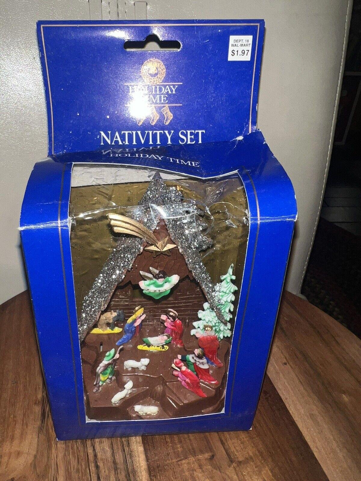 Vintage Plastic Mini Nativity Set Glitter 1950s MCM China - Rare! NOS