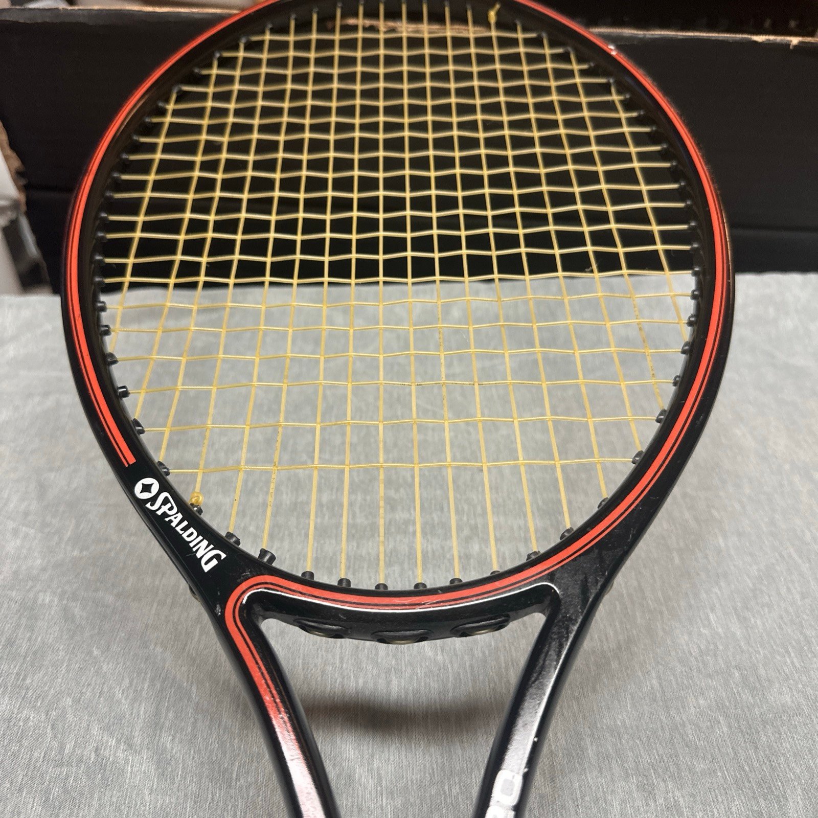 **NEW OLD STOCK** SPALDING GC-20 MID TENNIS RACQUET (4 3/8)