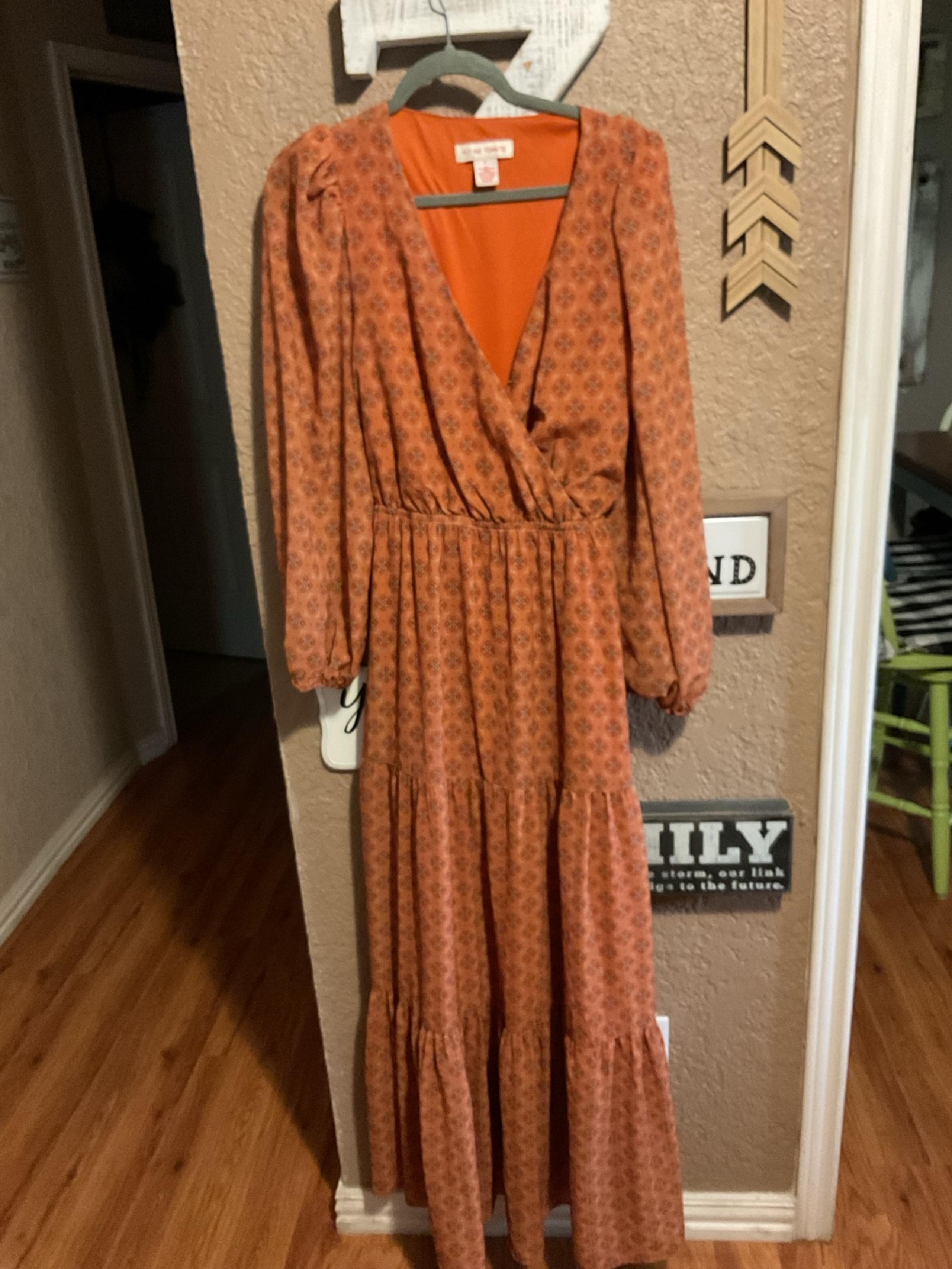 Flying Tomato Orange Medallion Criss Cross Chest Maxi Dress Women’s Size Large