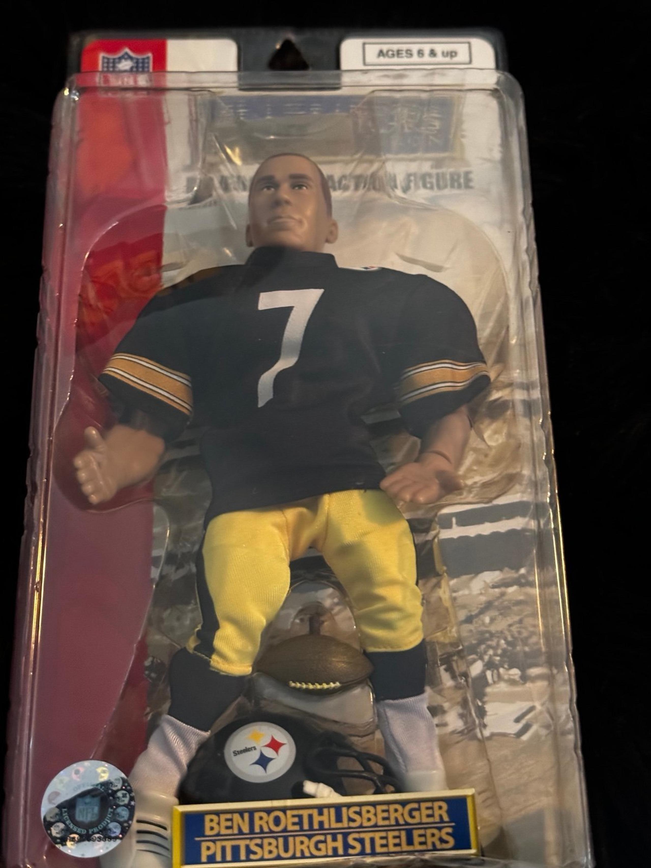 Pittsburgh Steelers . Ben Roethlisberger . NFL Collectors Action Figure