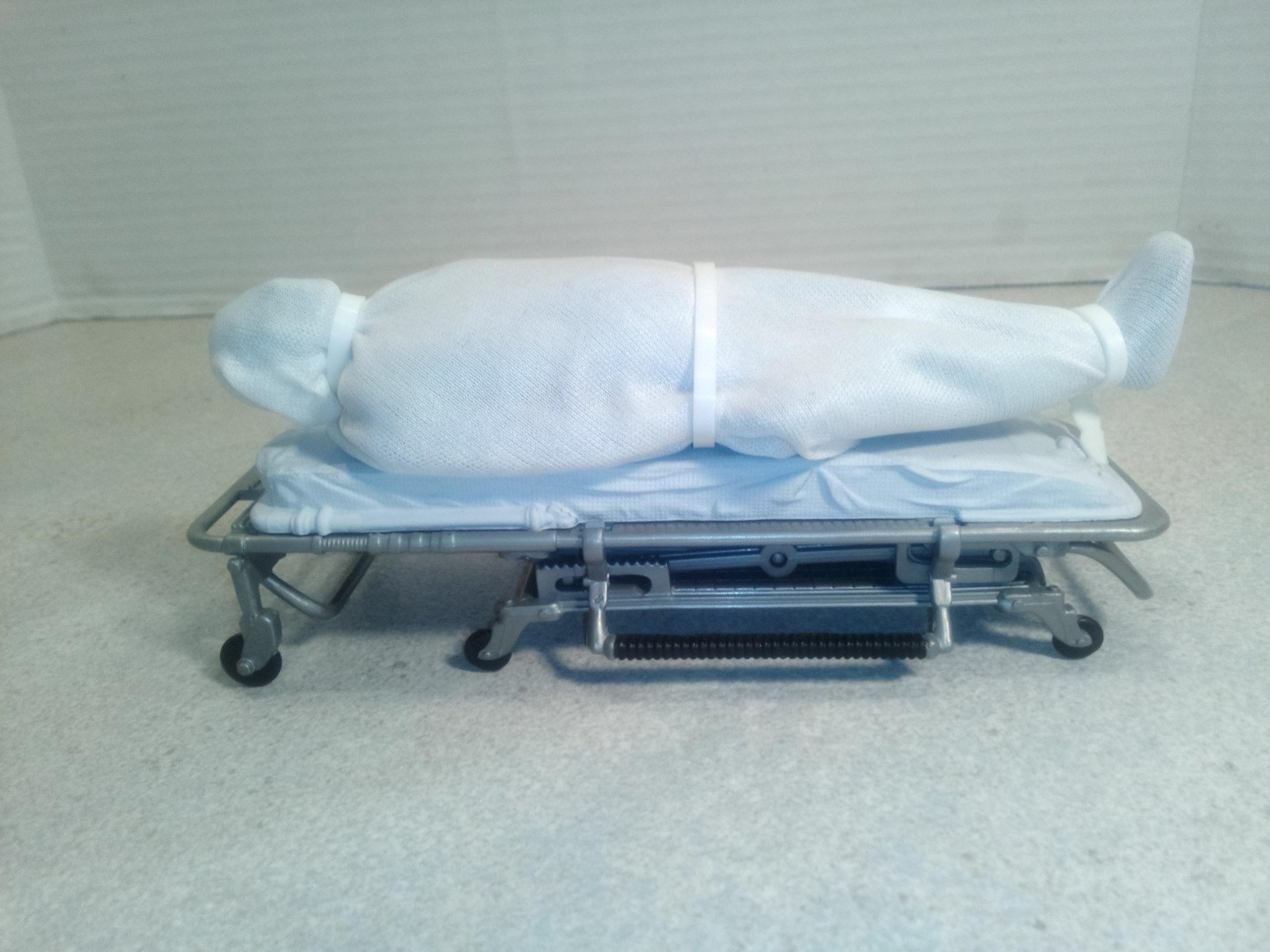 X Files Mcfarelane Toys Gurney With Corpse 1998