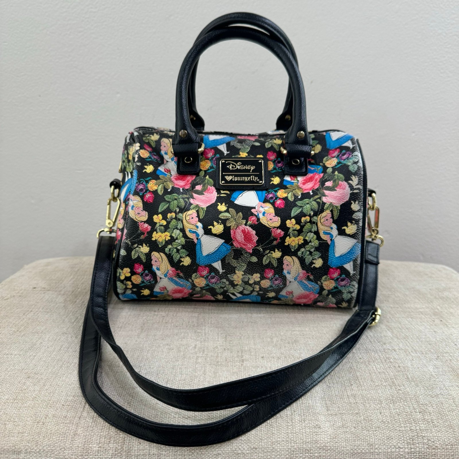 Disney Loungefly Alice Wonderland purse