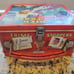 VINTAGE 1967 ALADDIN DICK TRACY METAL LUNCH BOX