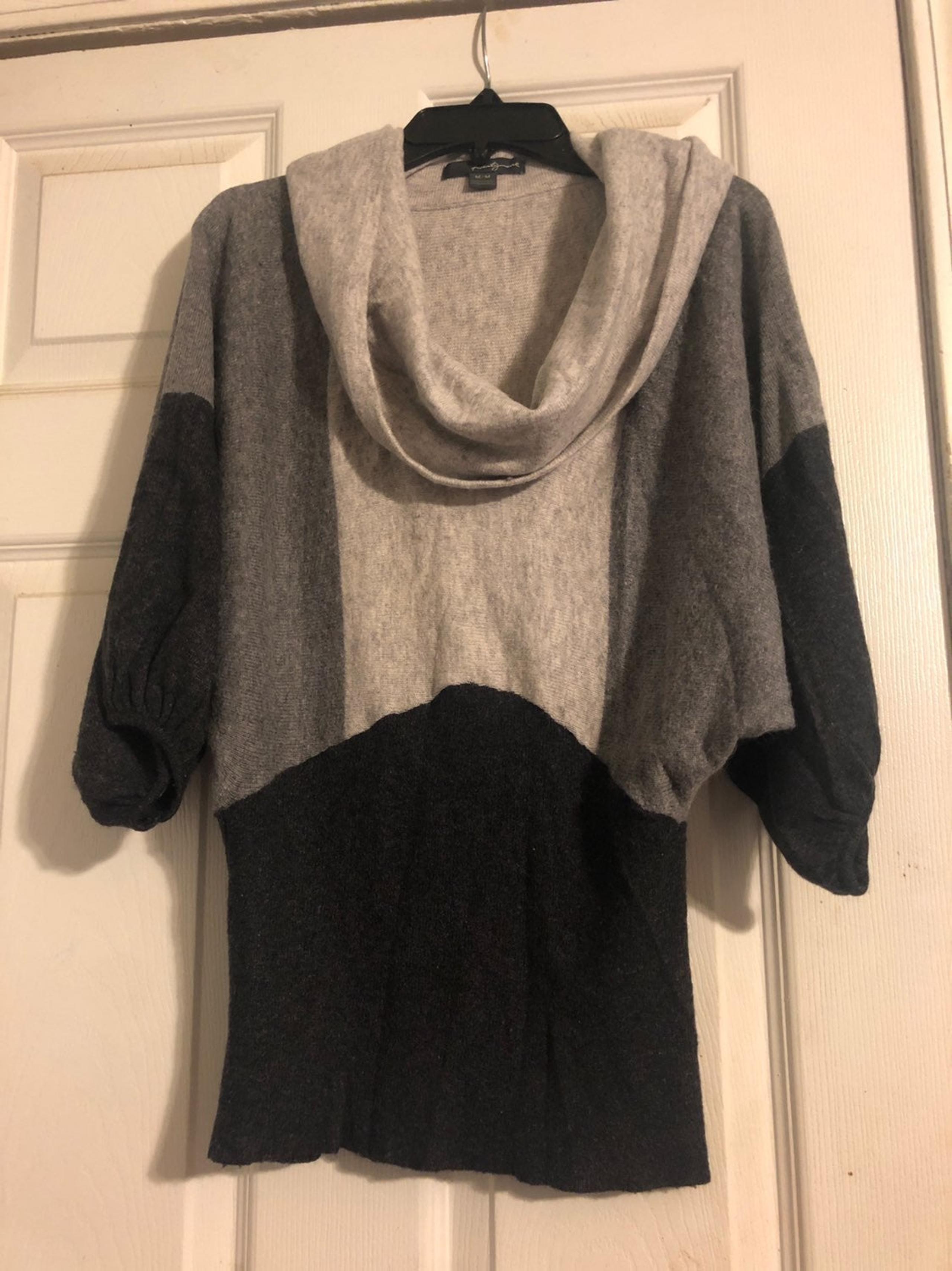Gray color block sweater