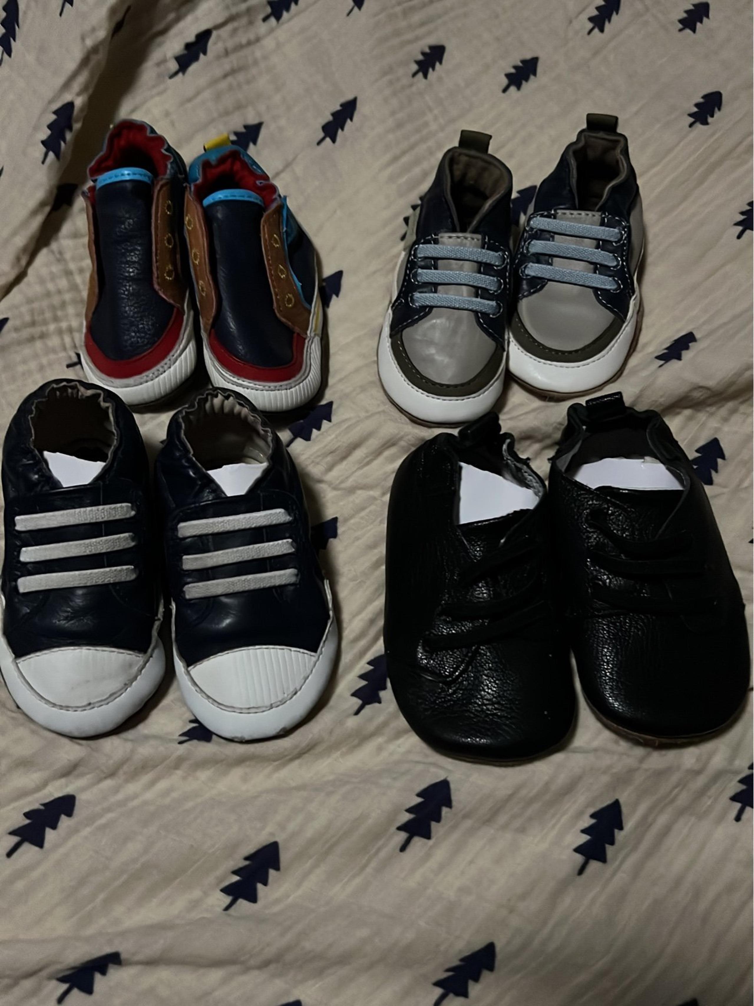 Crib shoes baby boys lot