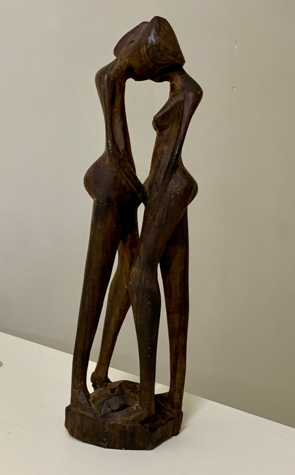 Vintage Hand Carved African Ebony Wood Figurine 2 Figures Kissing TANZANIA