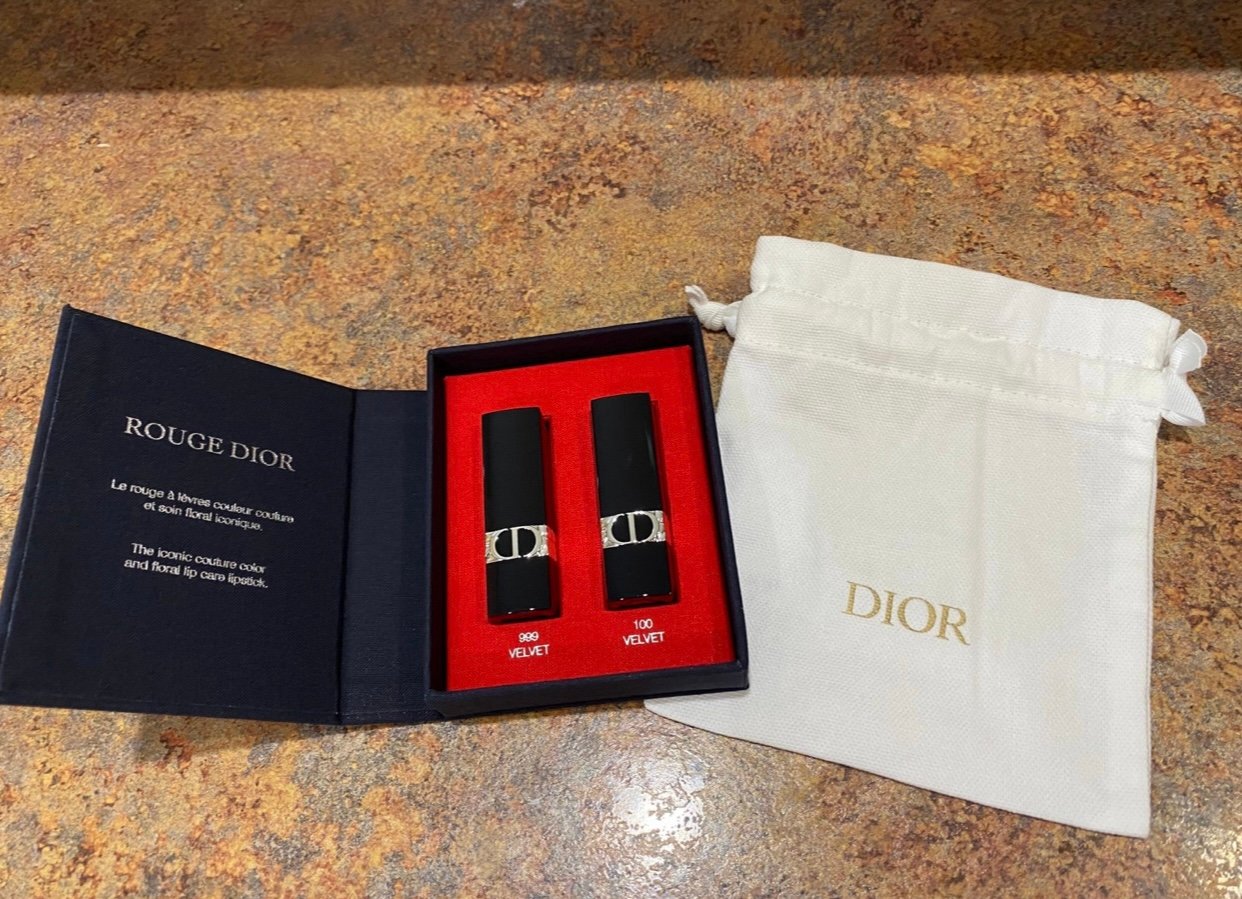 New women’s Dior lipstick set, bag