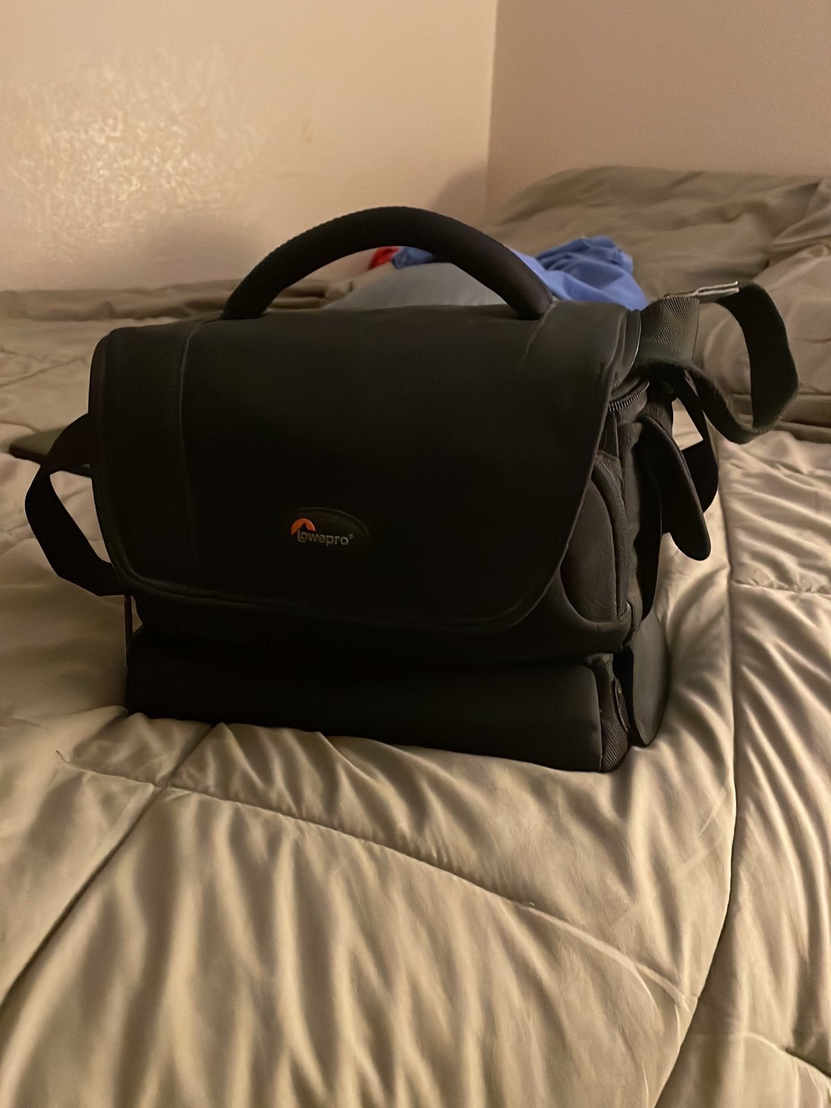 Lowepro Camera Bag w Camrea