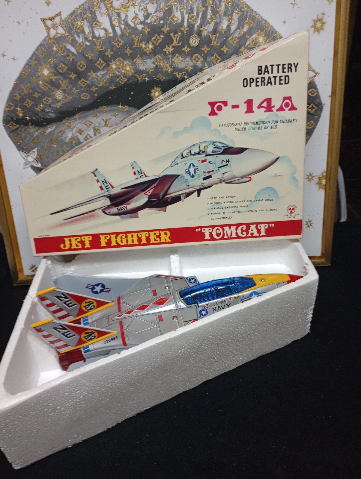 VINTAGE JET FIGHTER F14A TOMCAT BATTERY OPERATED TOY