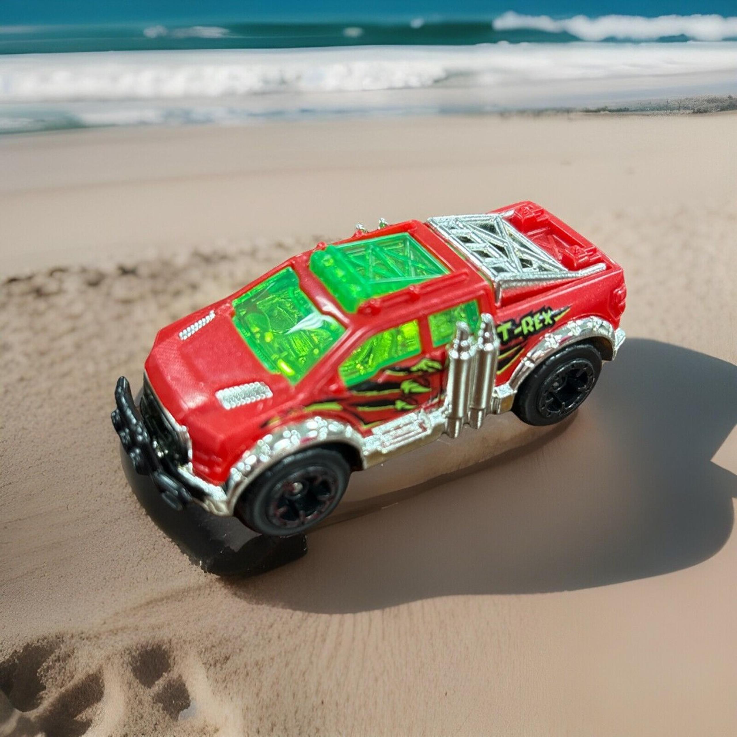Zuru Metal Machines T-Rex Attack Pickup Truck Green Windows Toy Vehicle