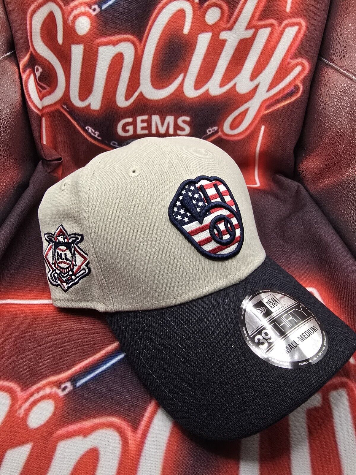 New Era Khaki/Black Milwaukee Brewers 2024 Fourth of July 39THIRTY Flex M-L